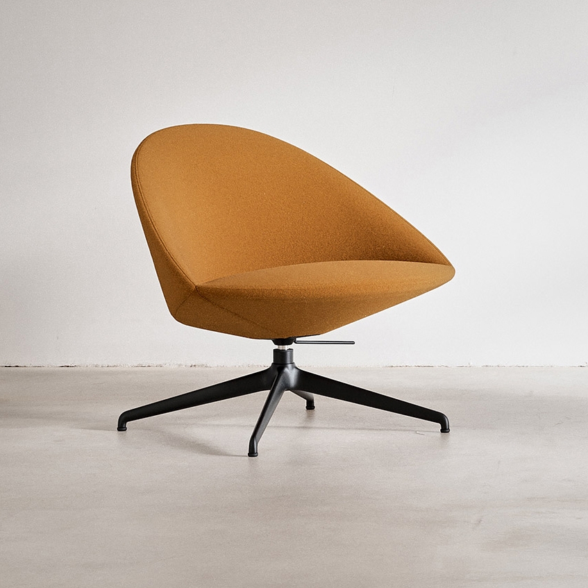 Circa Swivel Chair