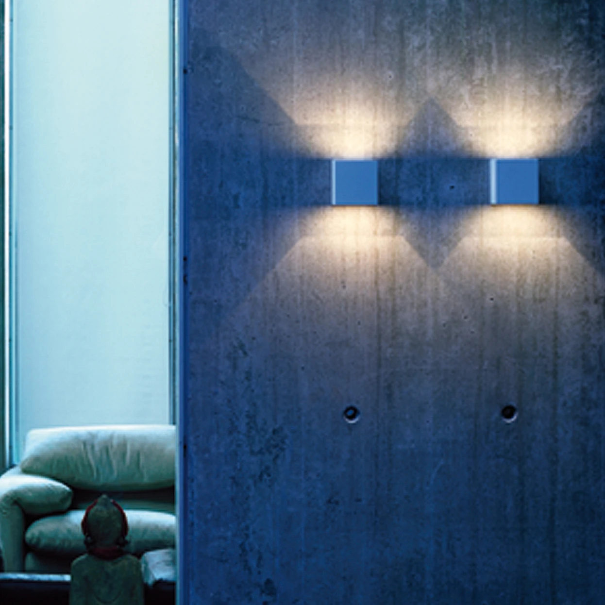 WALL LIGHTS