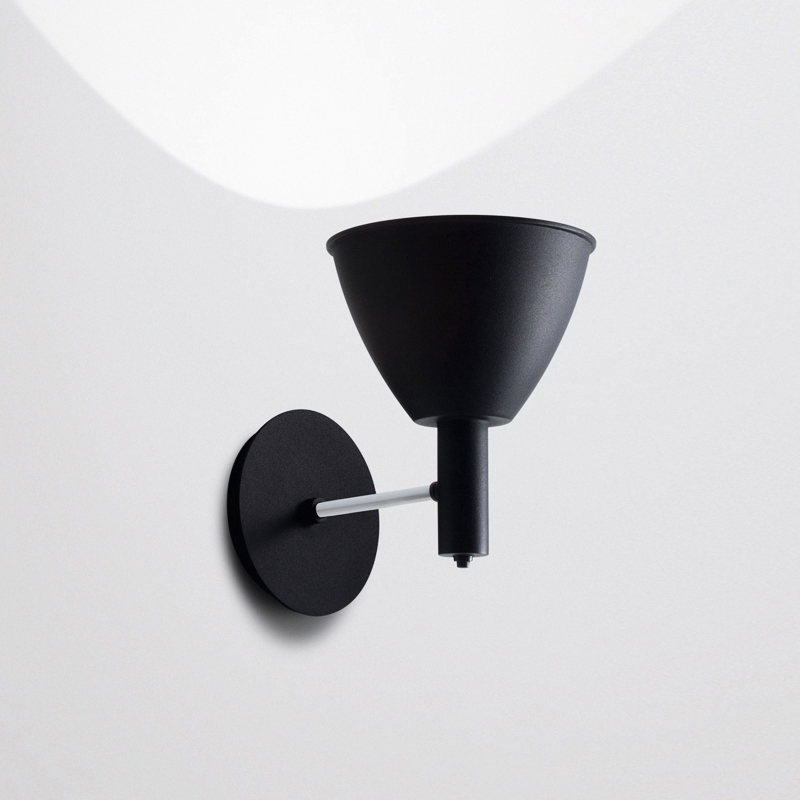 Afficher le produit Wandleuchte Bauhaus w mit LED du fabricant Lumini