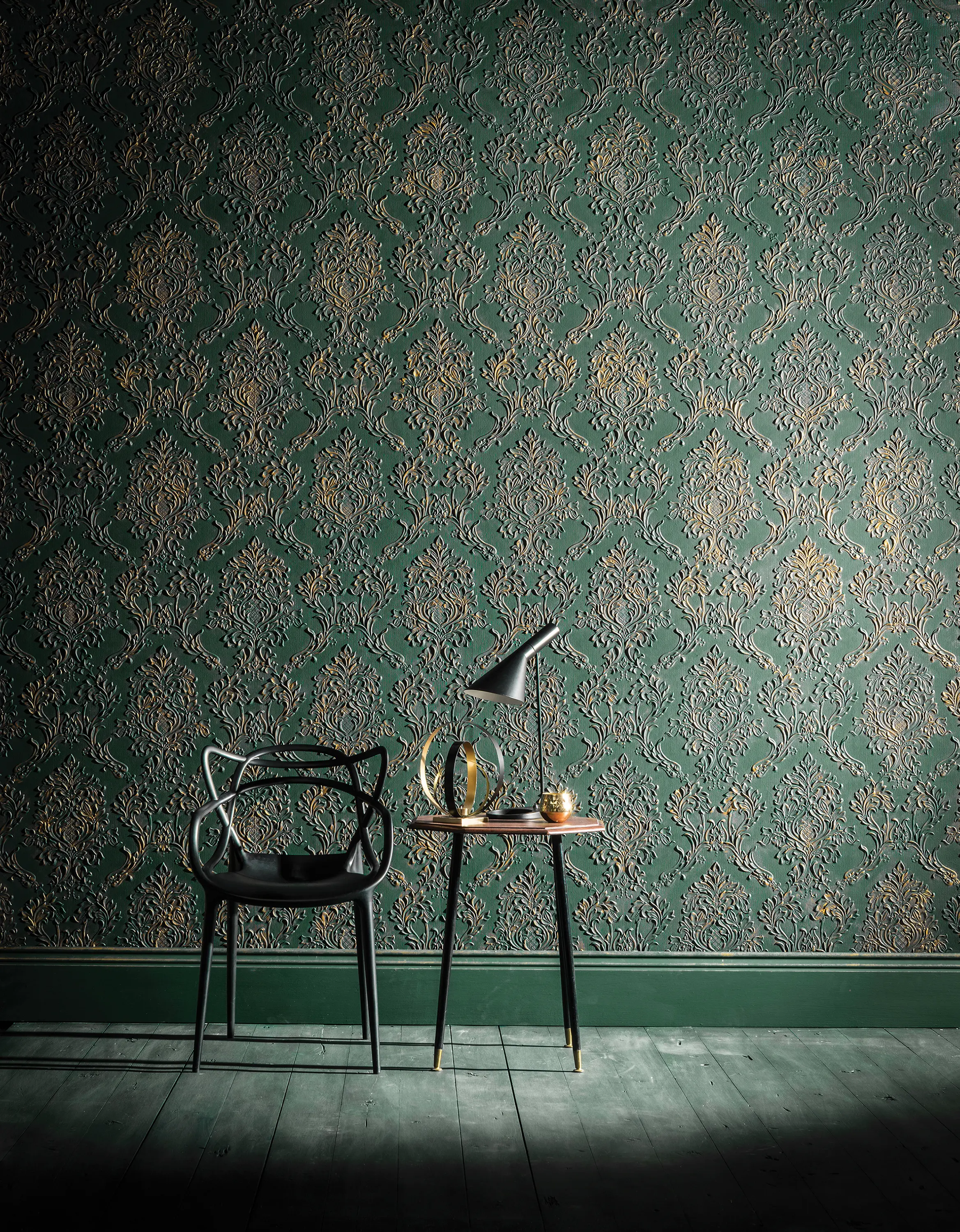 Lincrusta - Rocco