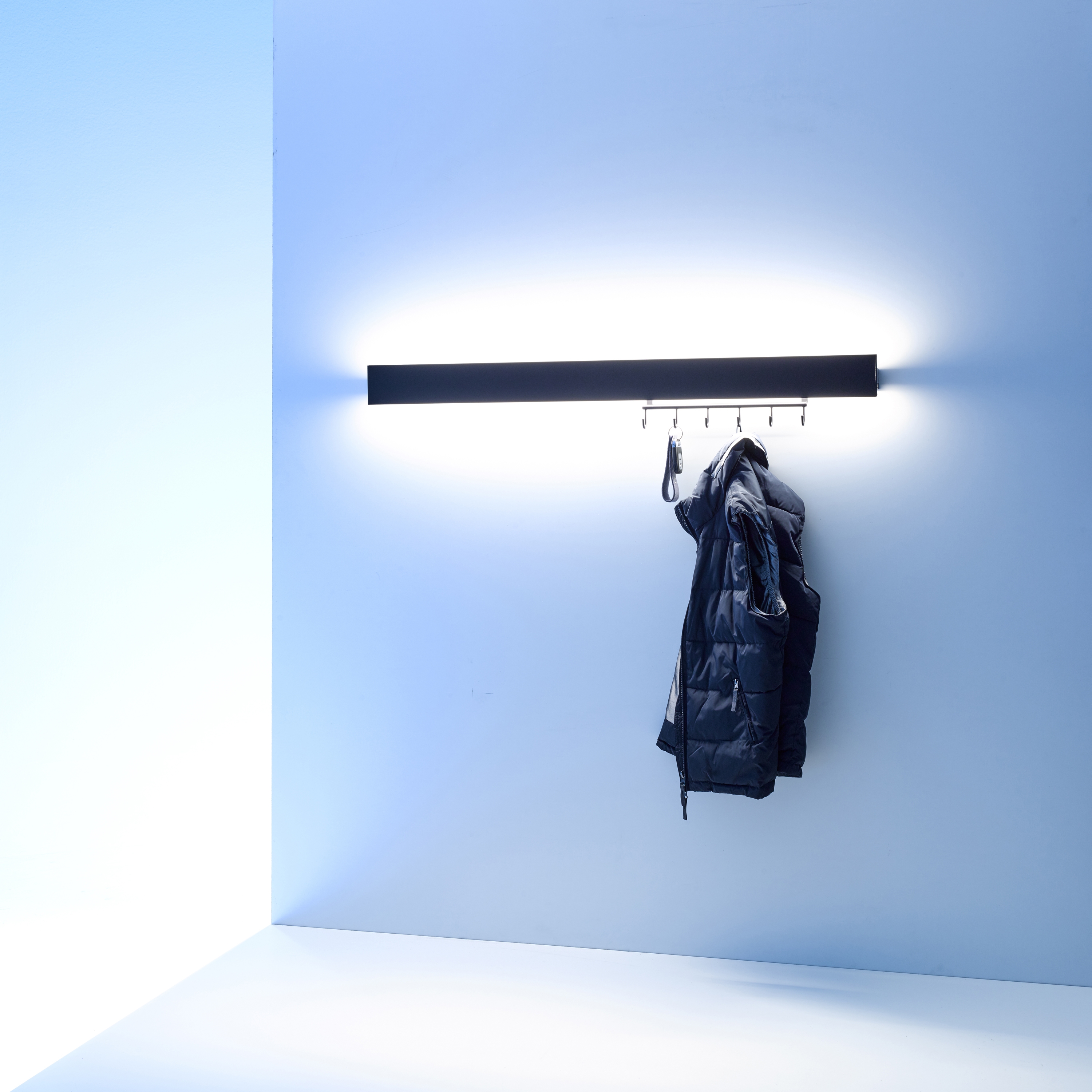 Display product Coat rack light | GERA light system 8 from manufacturer GERA