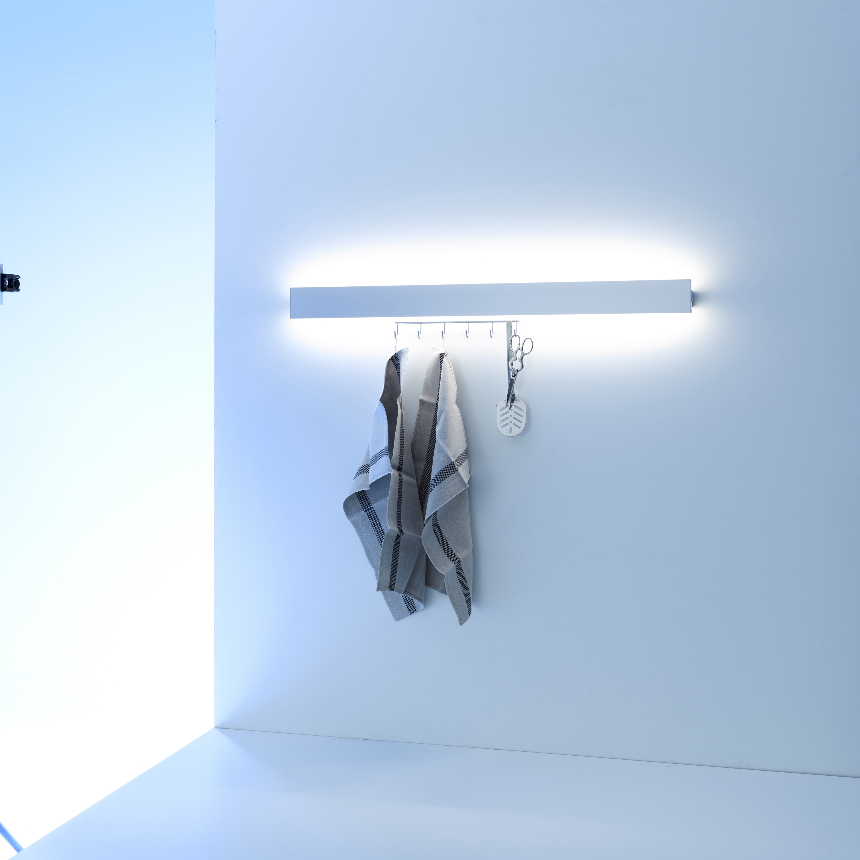 Display product Coat rack light | GERA light system 8 from manufacturer GERA