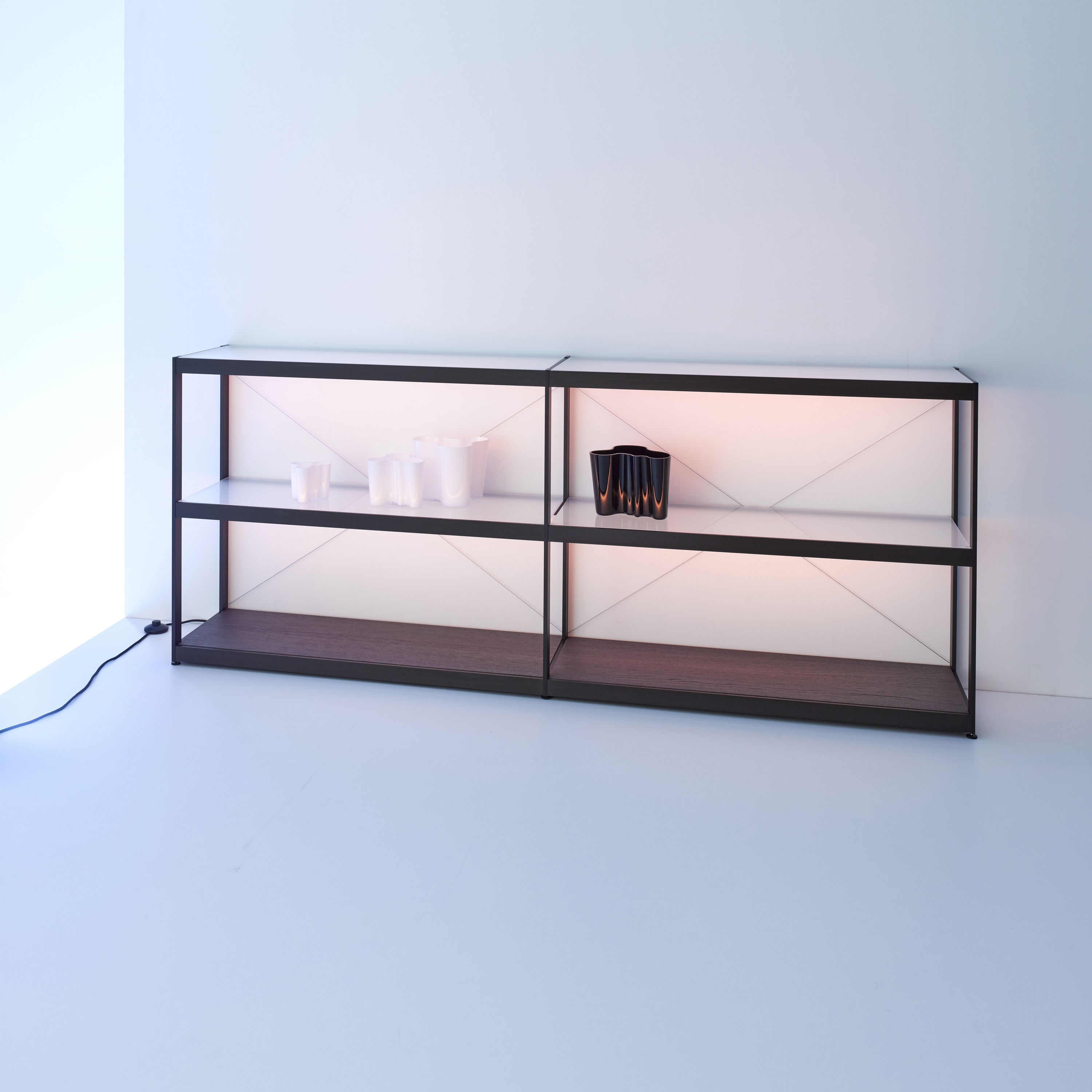 Mostra il prodotto Sideboard 200 | GERA light system 6 del produttore GERA