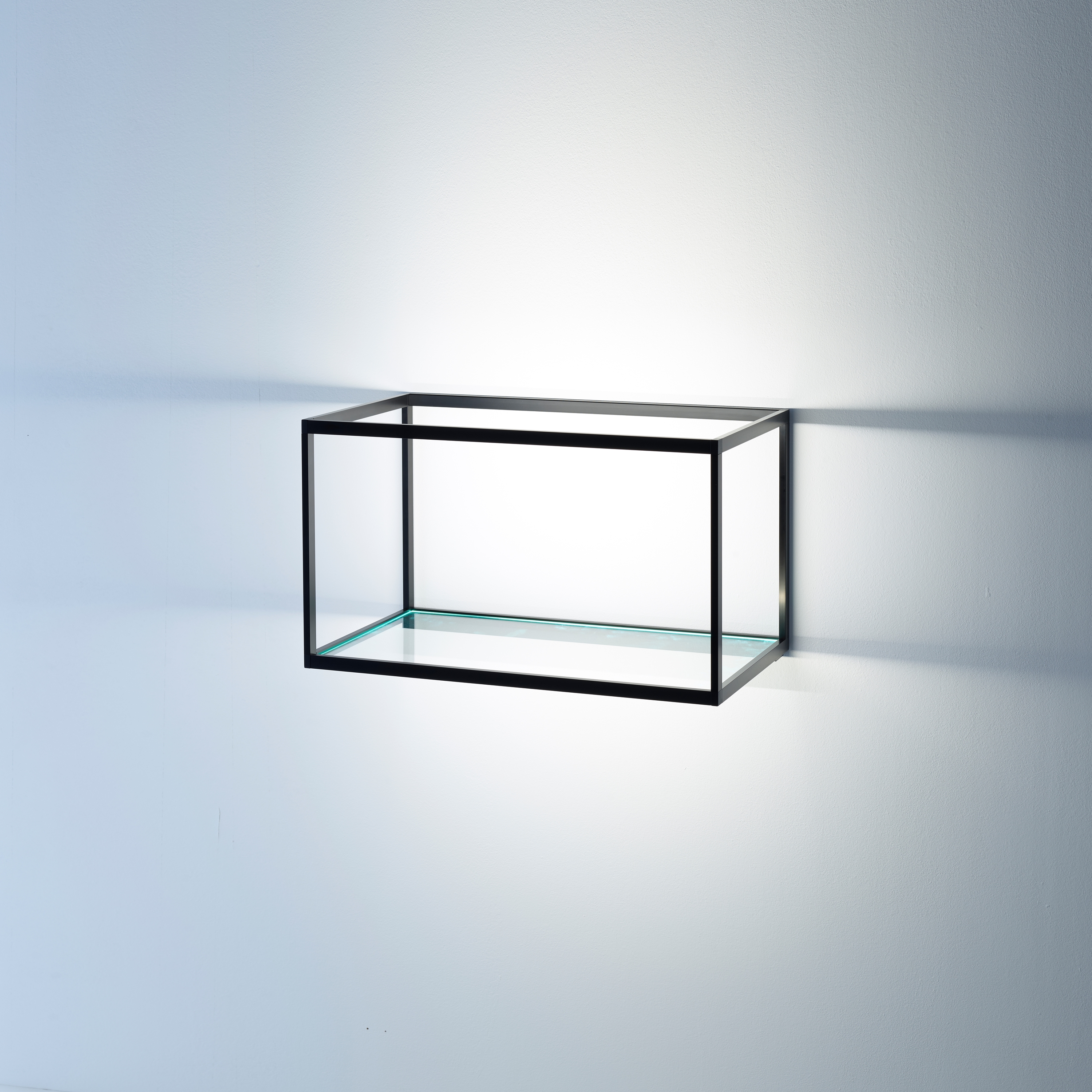 Display product Lichtbox | GERA light system 4 from manufacturer GERA