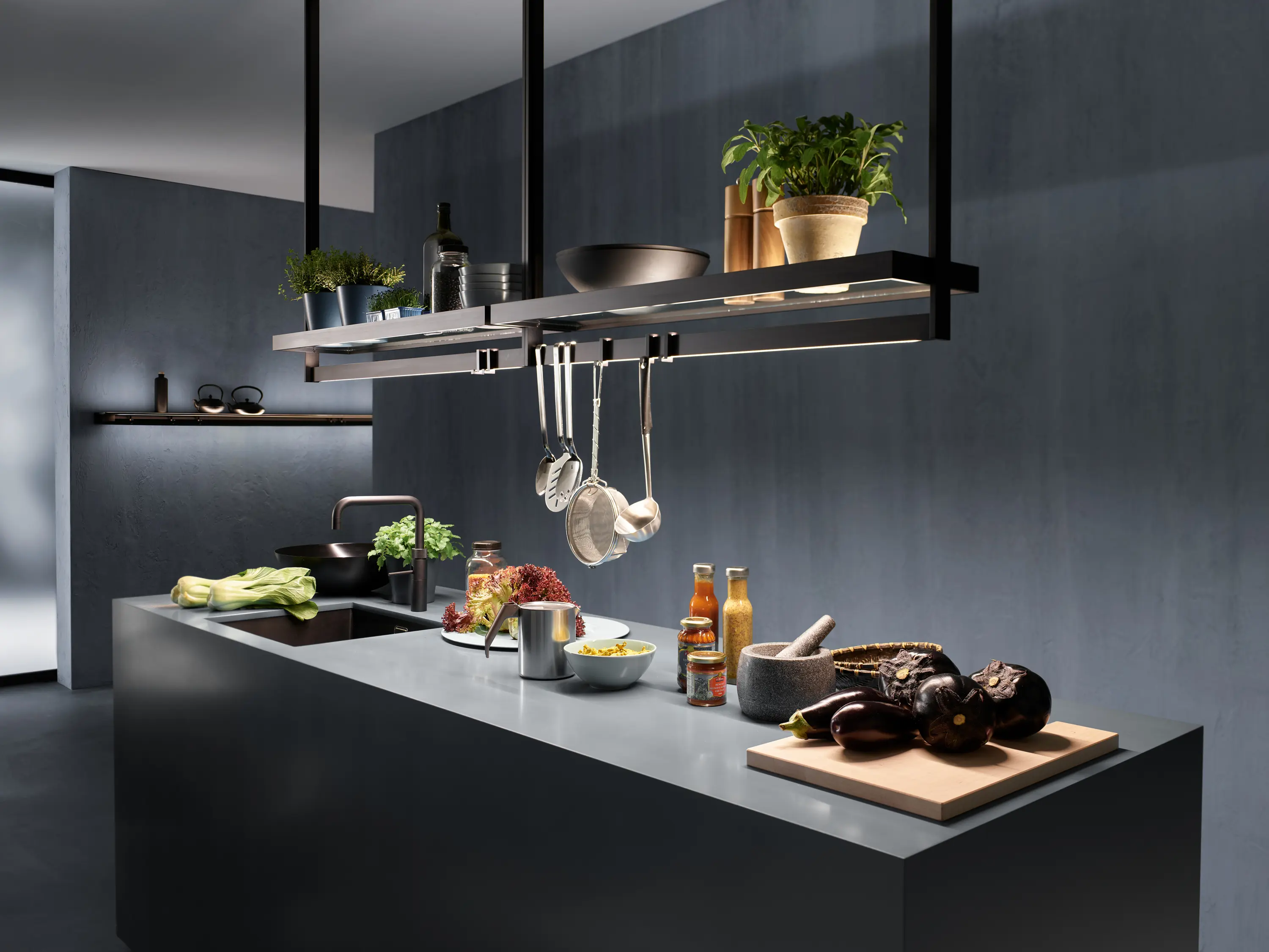 GERA - Lichtbrücke (hängend) | GERA Lichtsystem 6