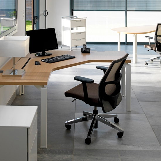 Display product Epure from manufacturer Haworth