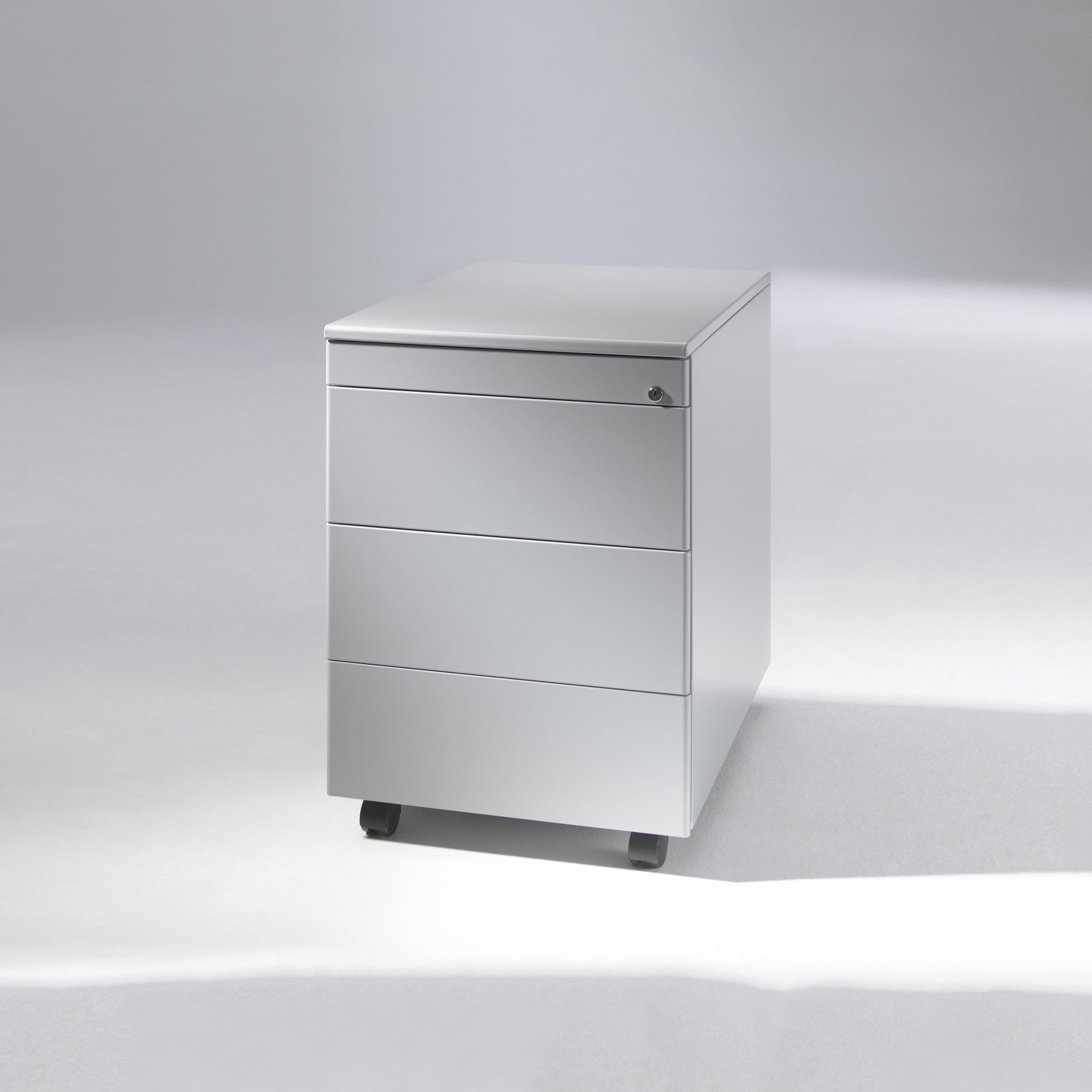 Display product Metal Pedestals from manufacturer Haworth