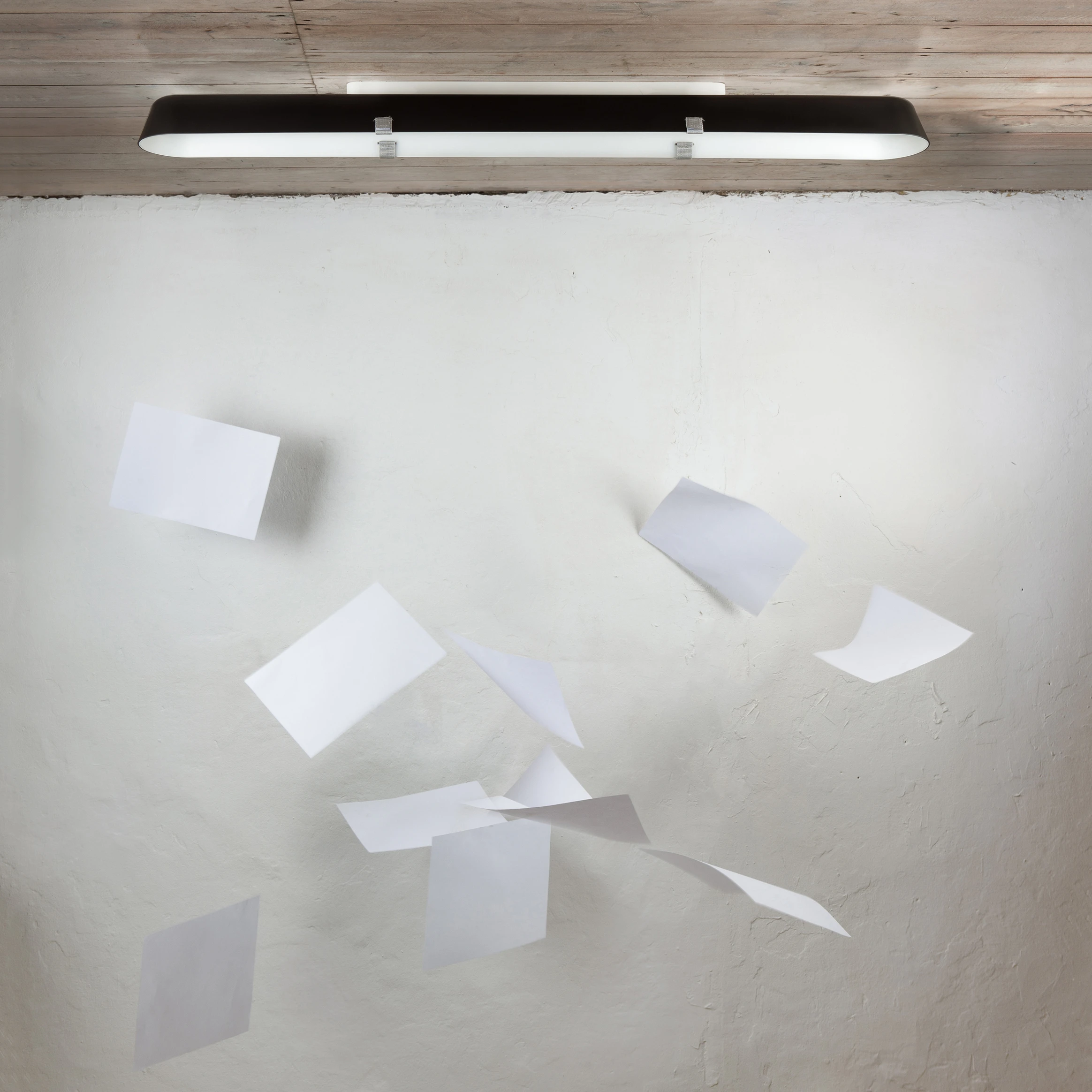 CEILING & WALL LAMPS