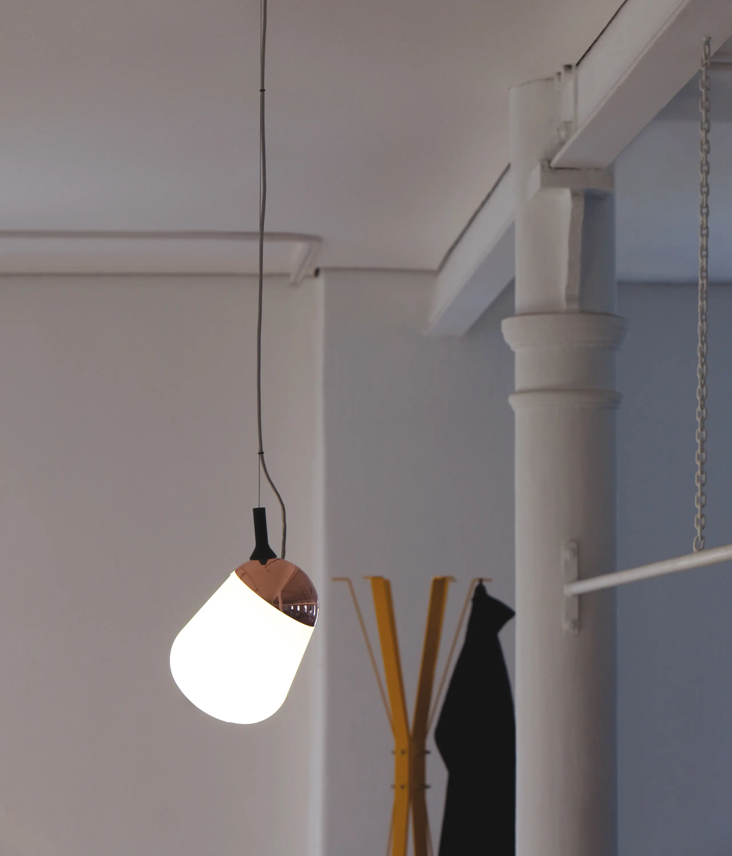 Vertigo Bird - Hippo Table lamp