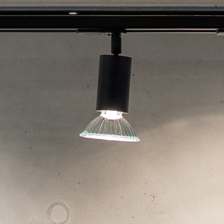 Display product Naked on Track A | Ceiling Lamp from manufacturer Vertigo Bird
