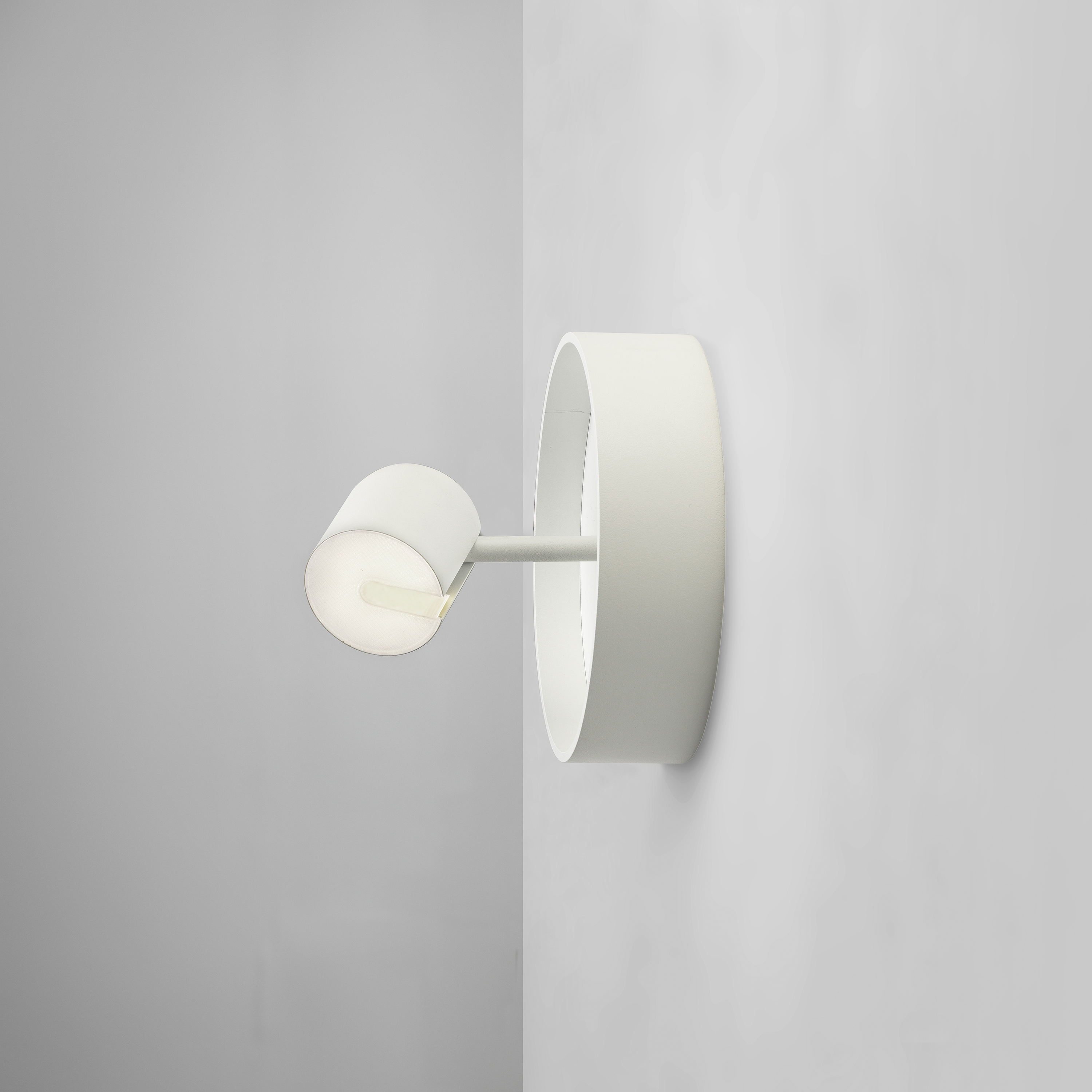 Display product Concierge from manufacturer Vertigo Bird