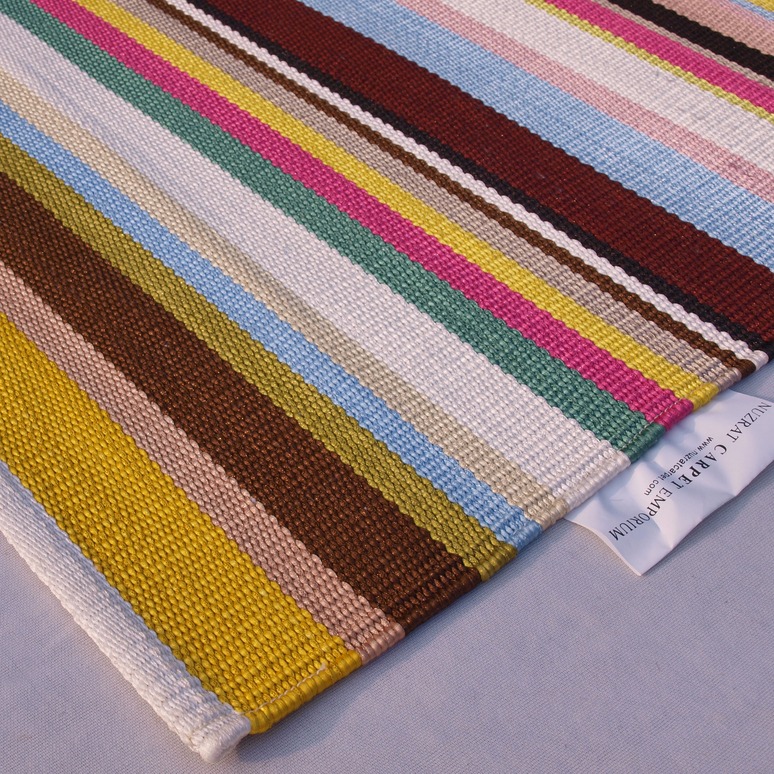 INDOOR OUTDOOR RUG