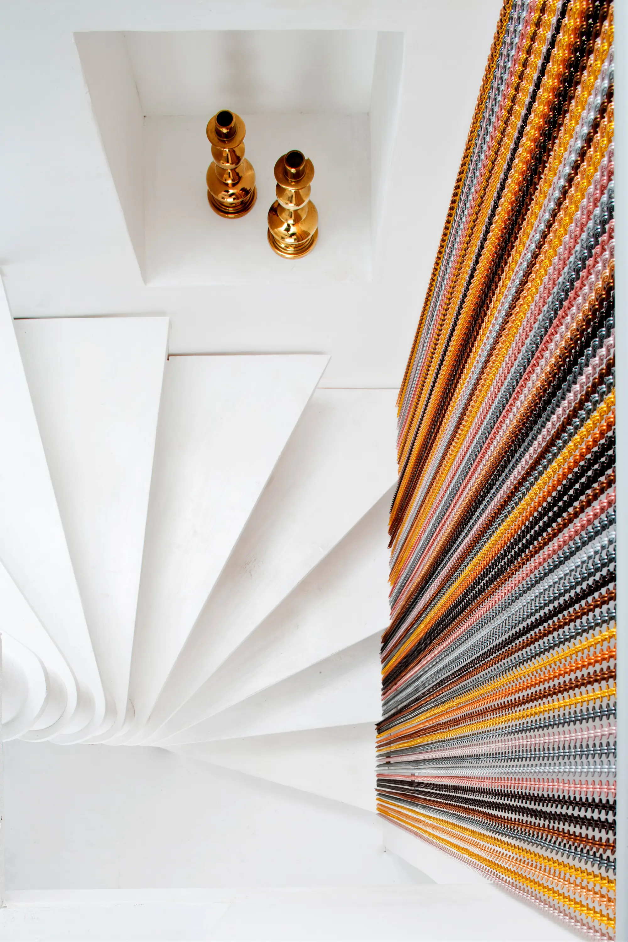 gallery-slide-0