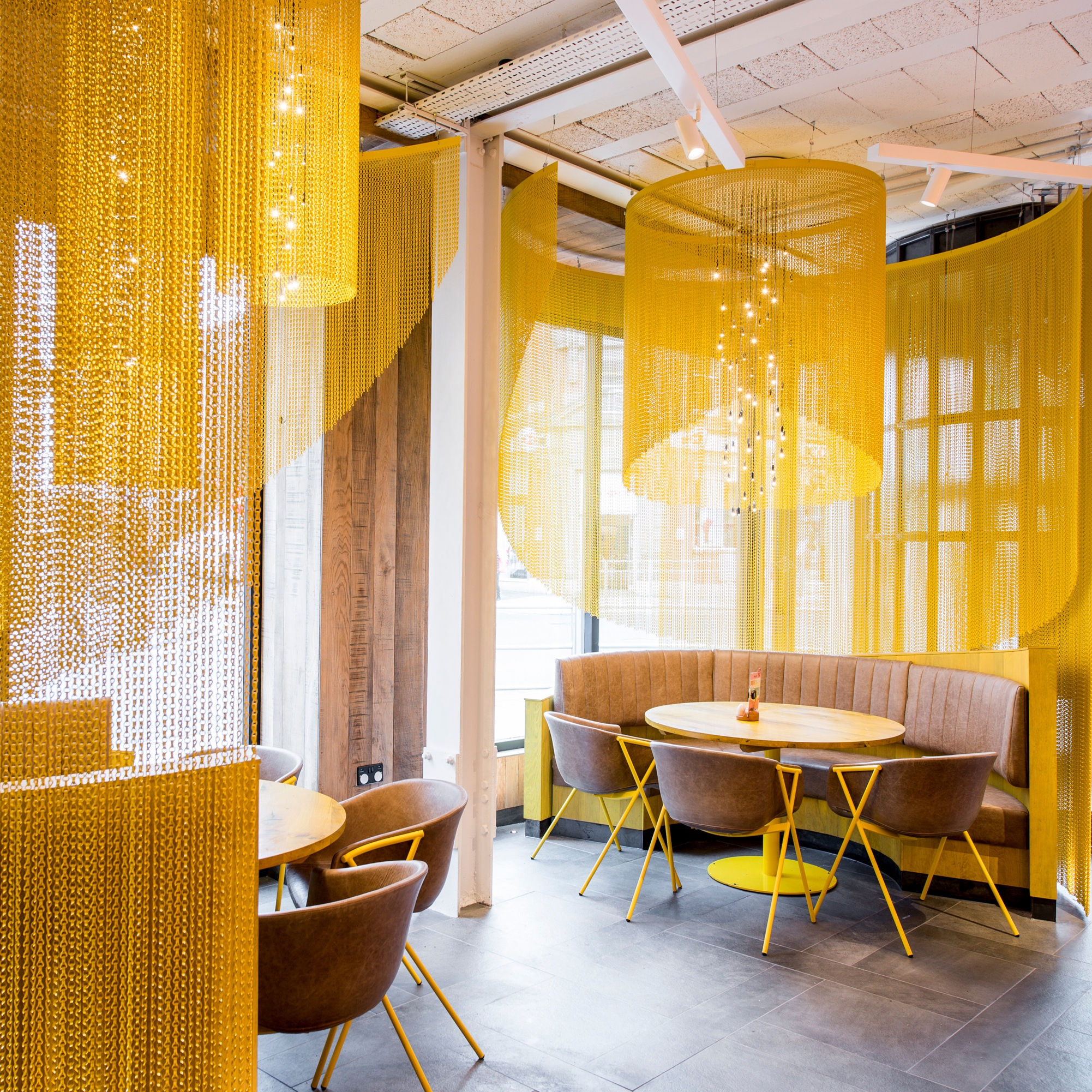 Display product Space dividers from manufacturer Kriskadecor