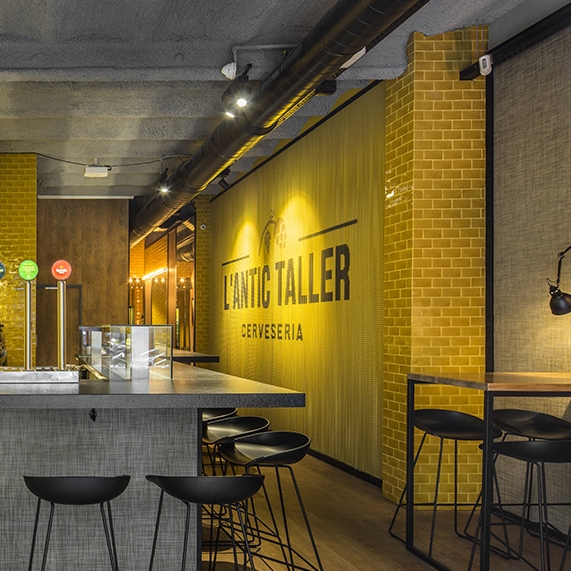 Afficher le produit Wallcovering du fabricant Kriskadecor