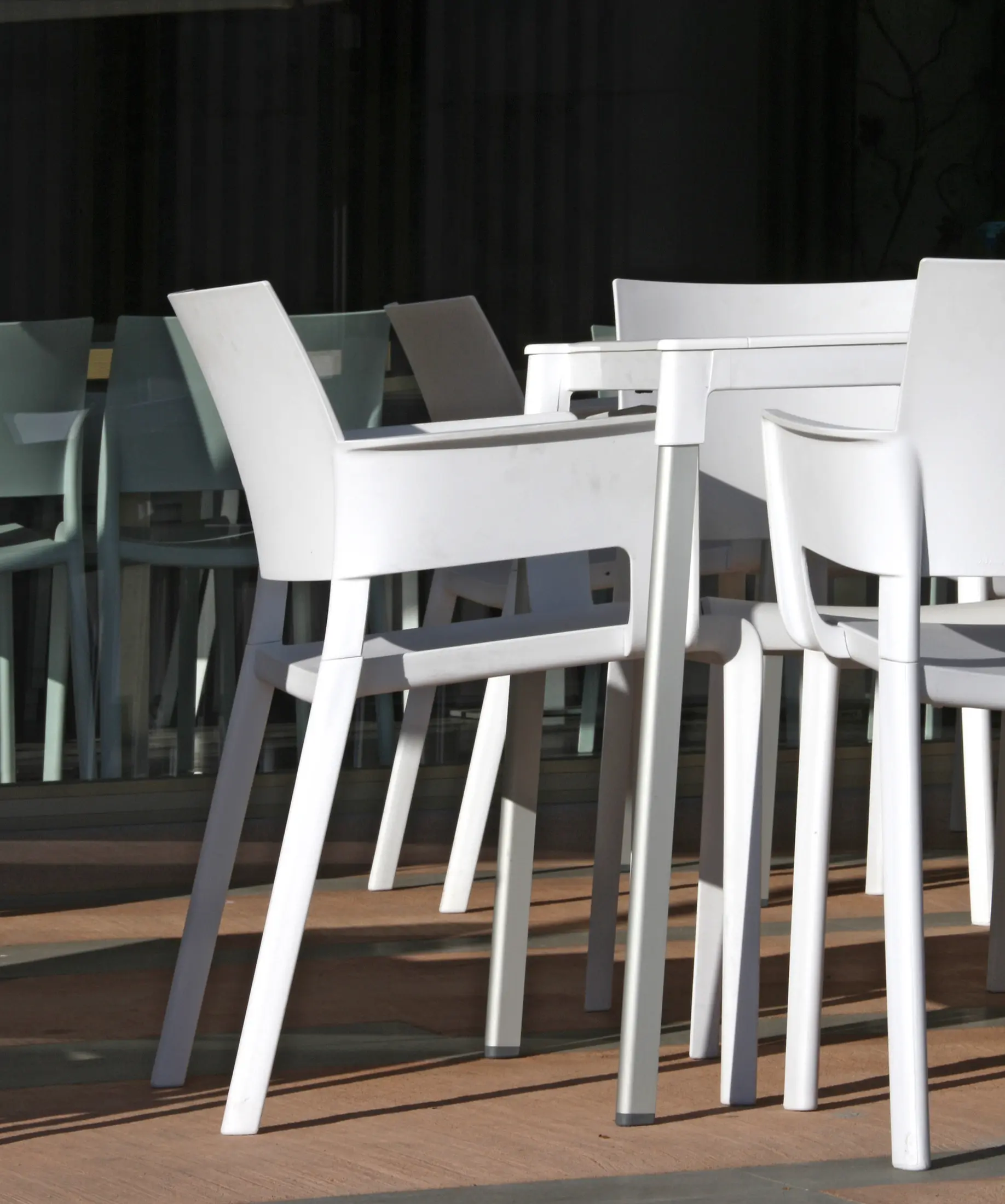 Resol-Barcelona Dd - H20 pedestal base
