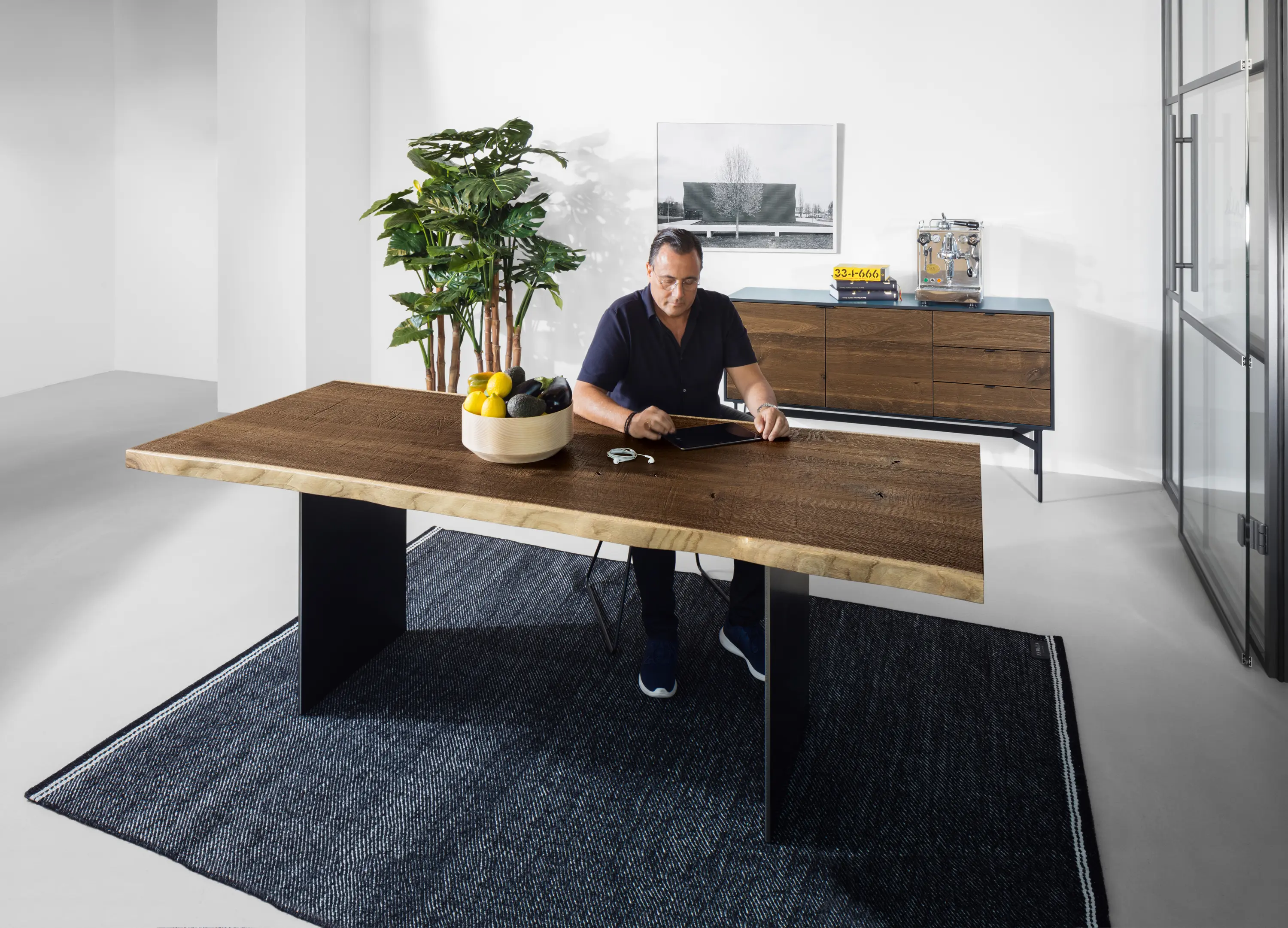 Janua - SK 04 Komposit Table