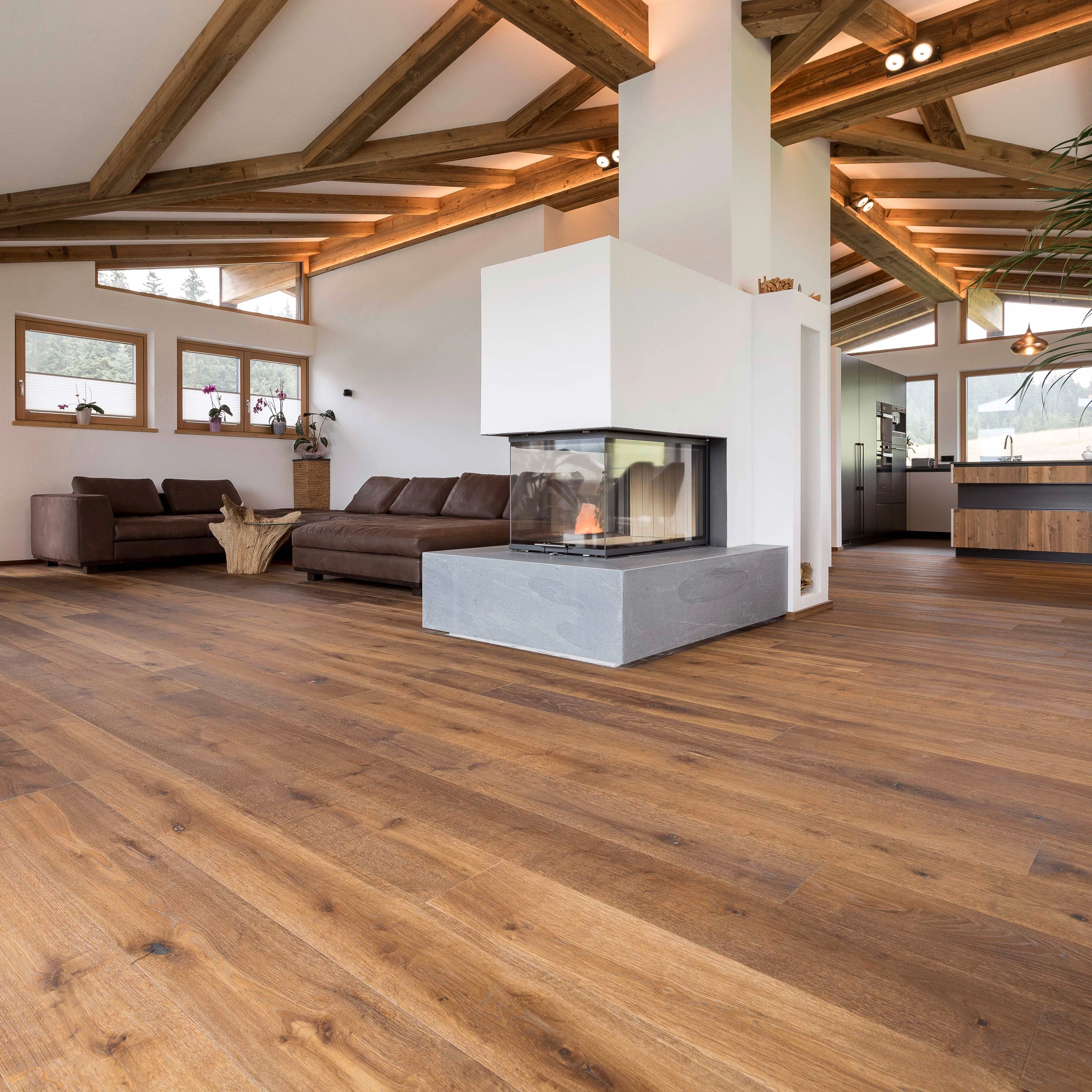 FLOORS