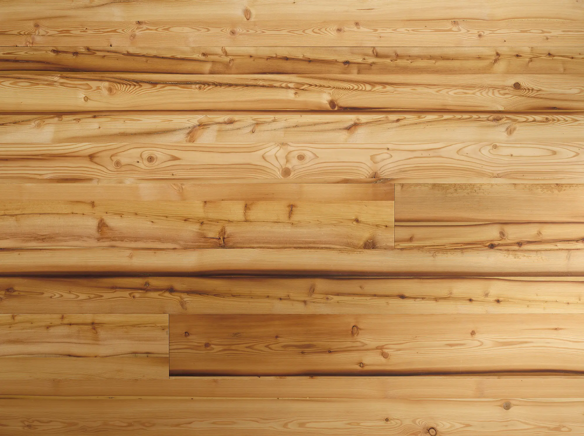 Admonter Holzindustrie AG - ELEMENTs Galleria Legno vecchio Larice