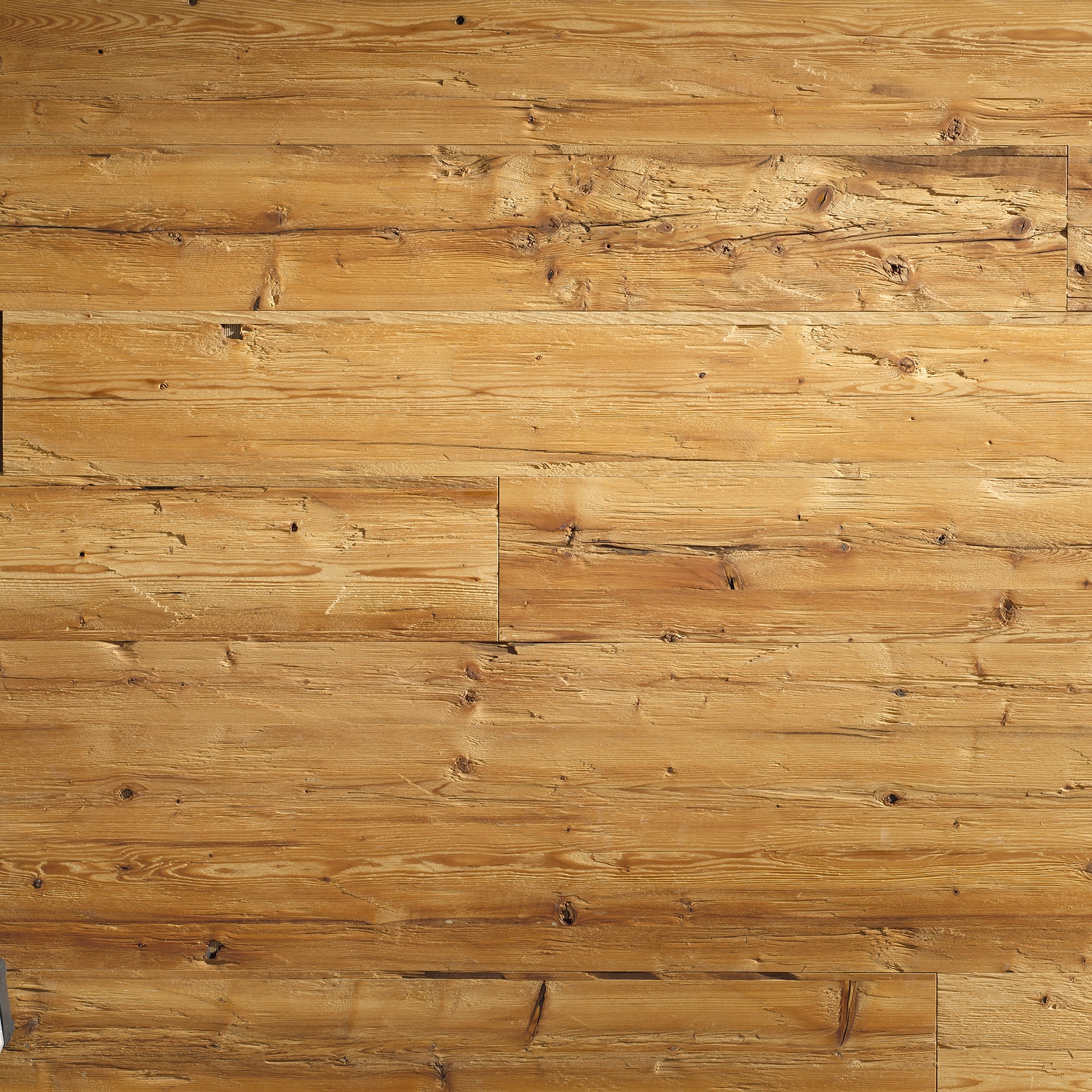 Pannelli in legno Galleria | Legno vecchio spaccato H2