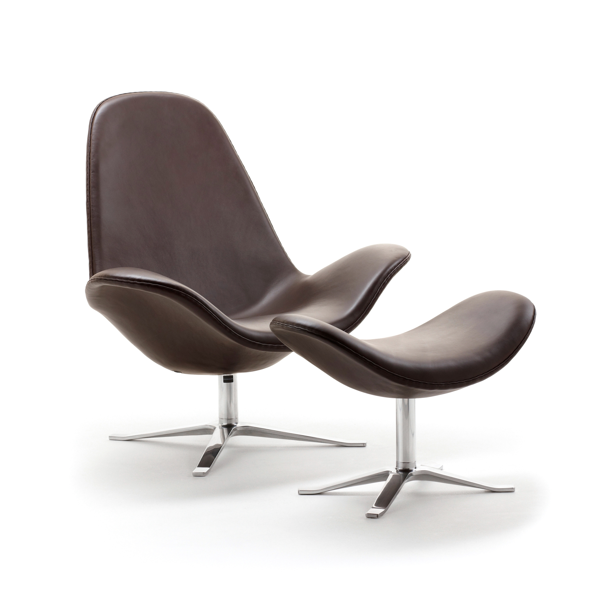 Mostrar el producto Concord Armchair and footstool del fabricante Stouby