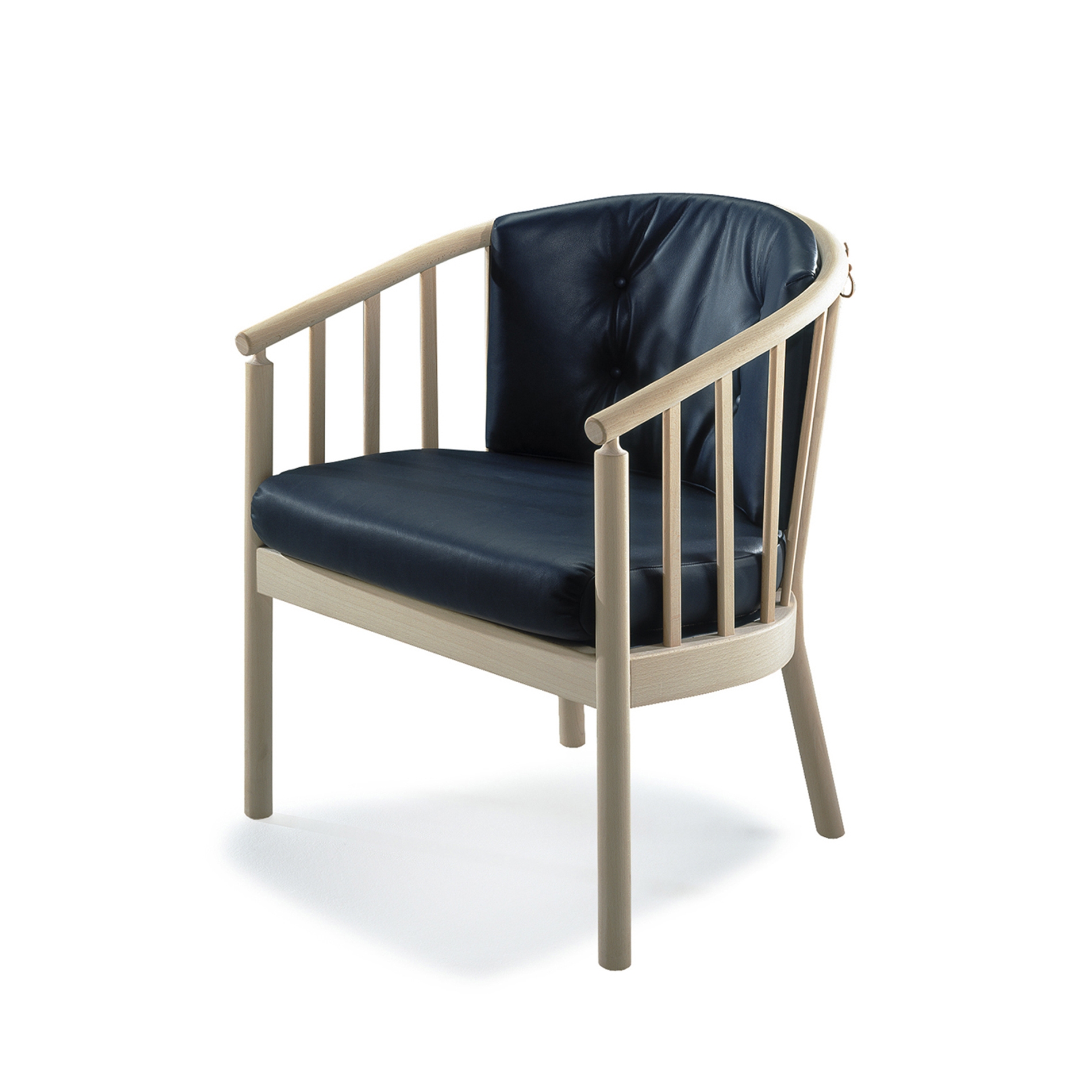 Vertoon produk Bella Armchair van vervaardiger Stouby