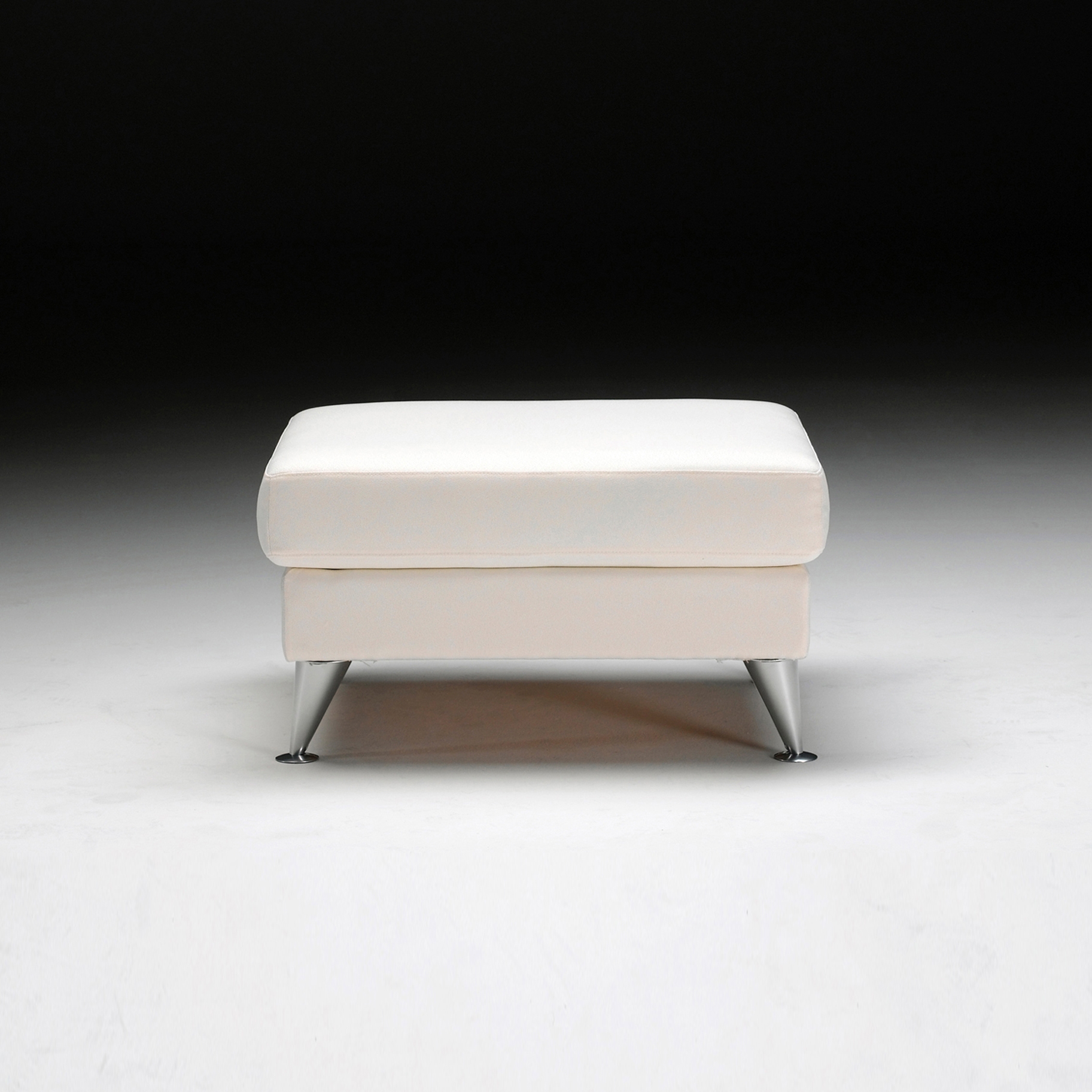 Display product Monte Armchair from manufacturer Stouby