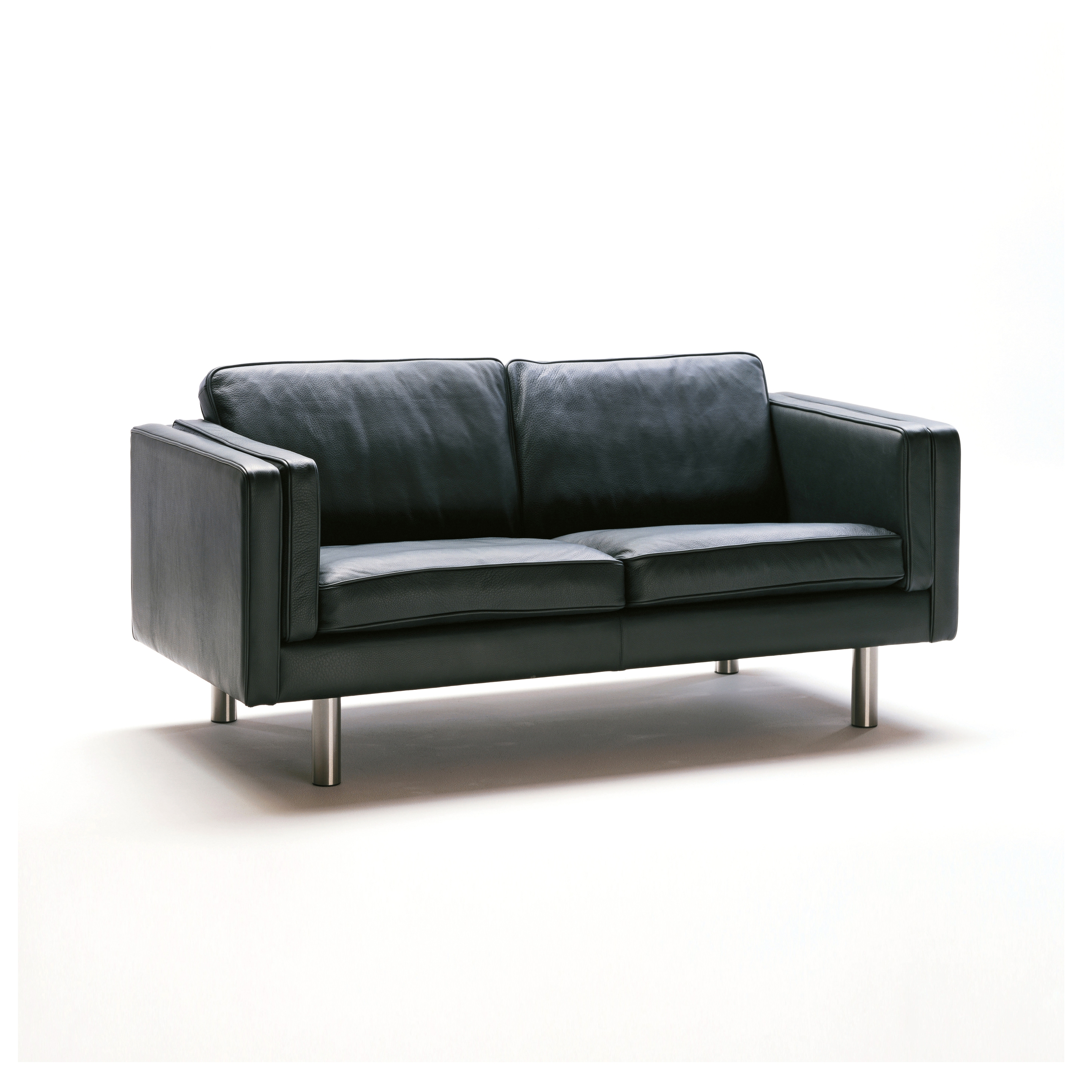 Produkt HJM 24  Sofa des Herstellers Stouby anzeigen