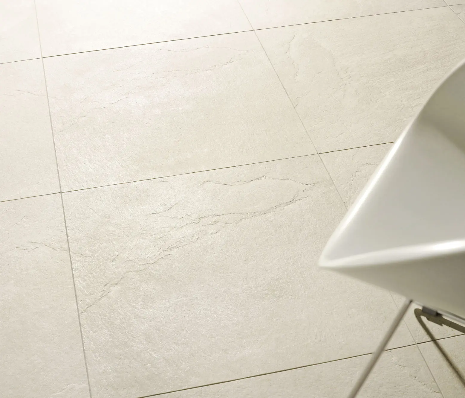 Caesar - Absolute White Star Wall