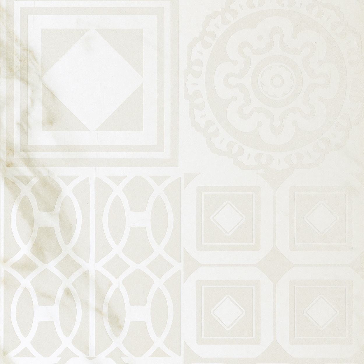 Display product Anima Fuori Gamma Lucidato | Calacatta Oro from manufacturer Caesar