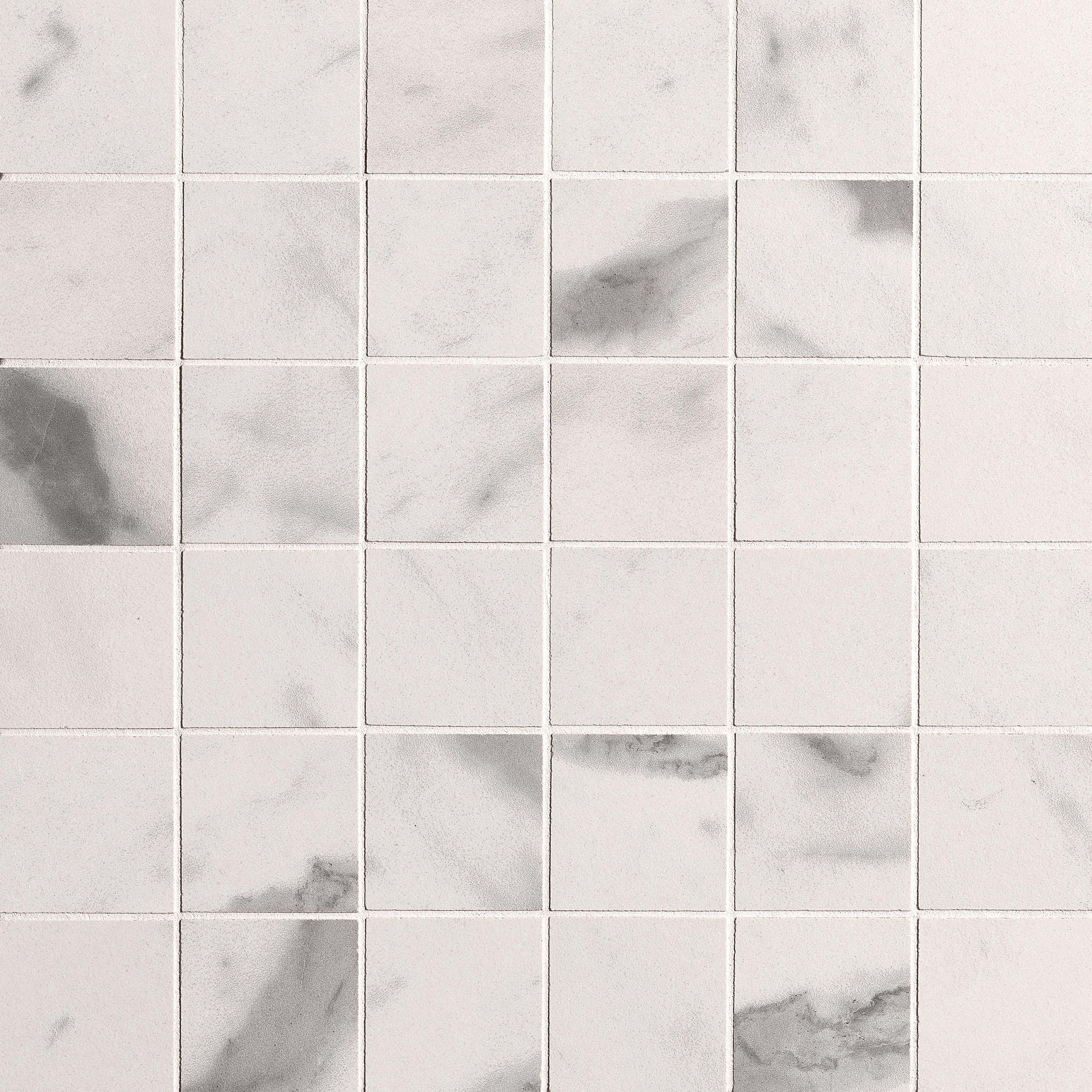 Roma Stone Carrara Superiore Macromosaico Satin 30X30