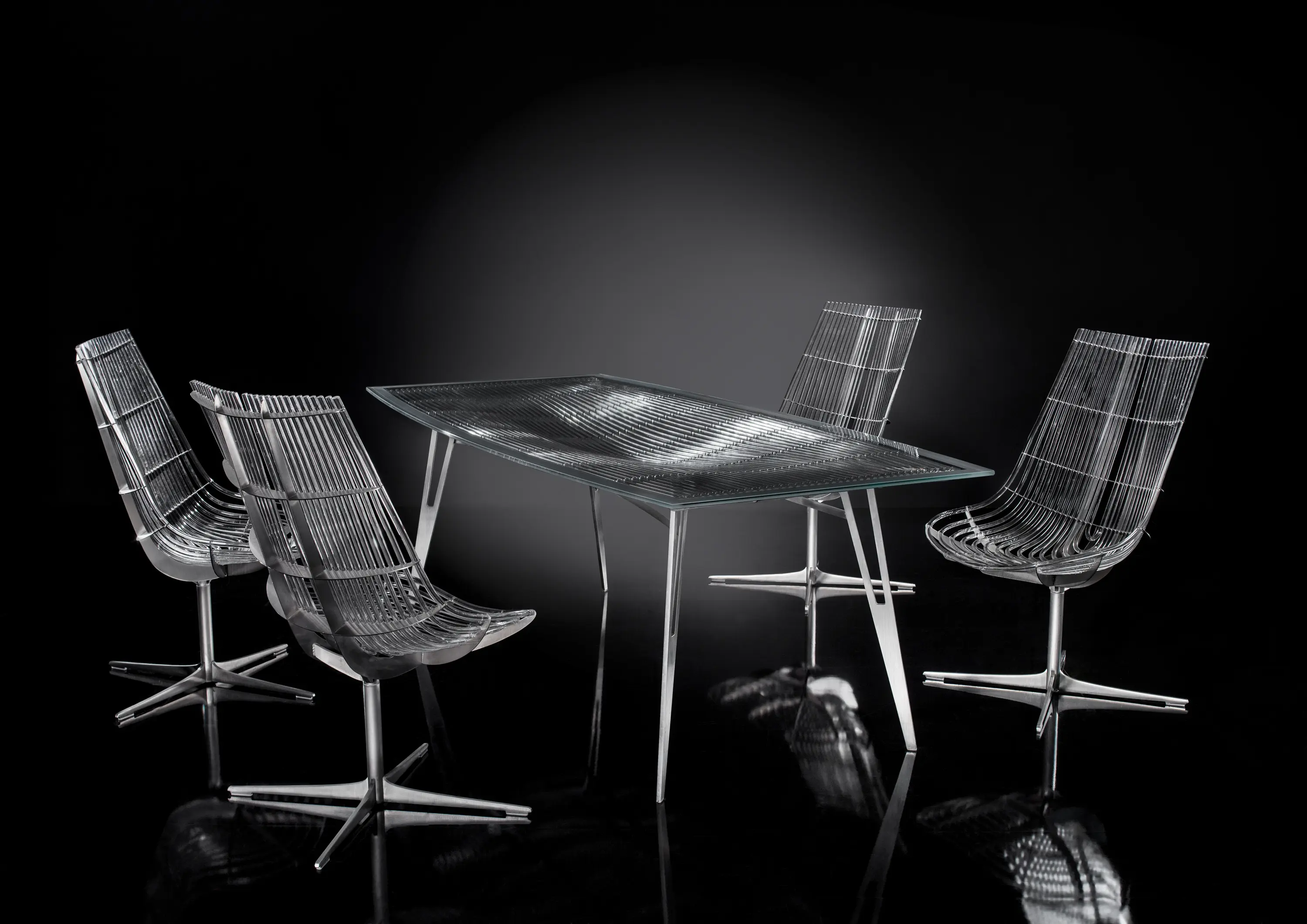 Schütz - Spline | Table