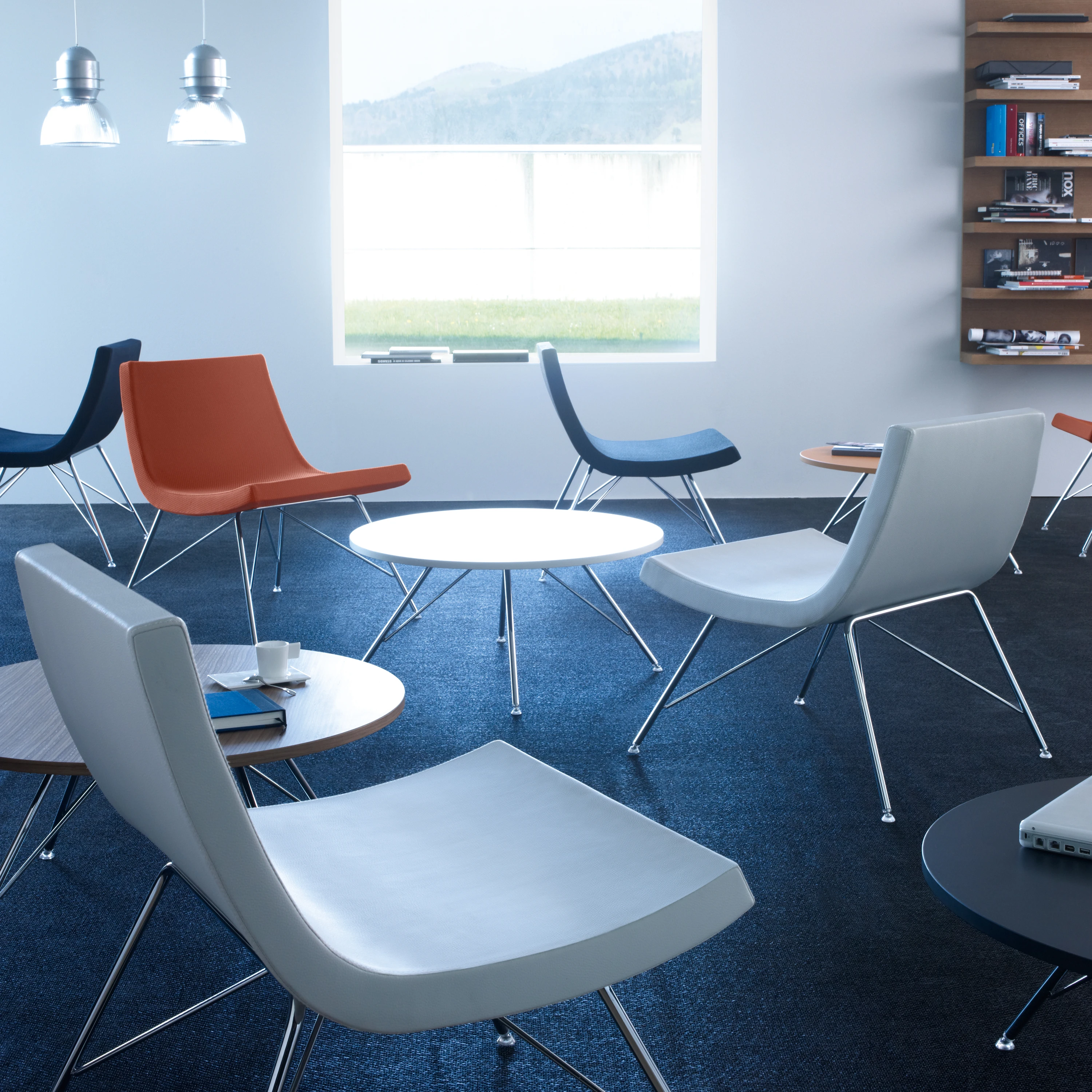 CONTRACT & WAITING AREAS