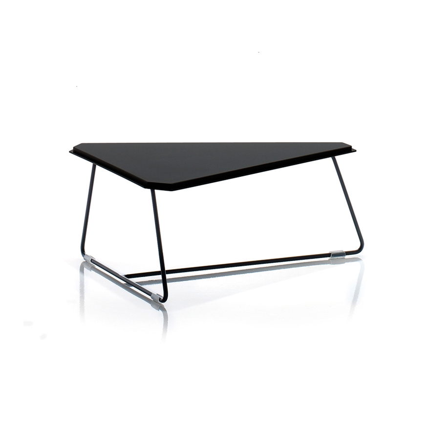 Display product Tom from manufacturer Forma 5