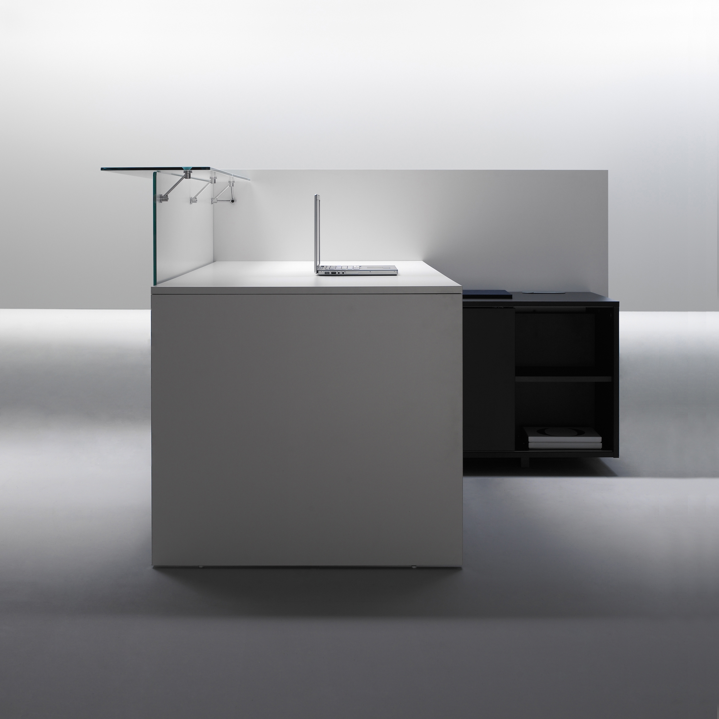 Display product V30 from manufacturer Forma 5