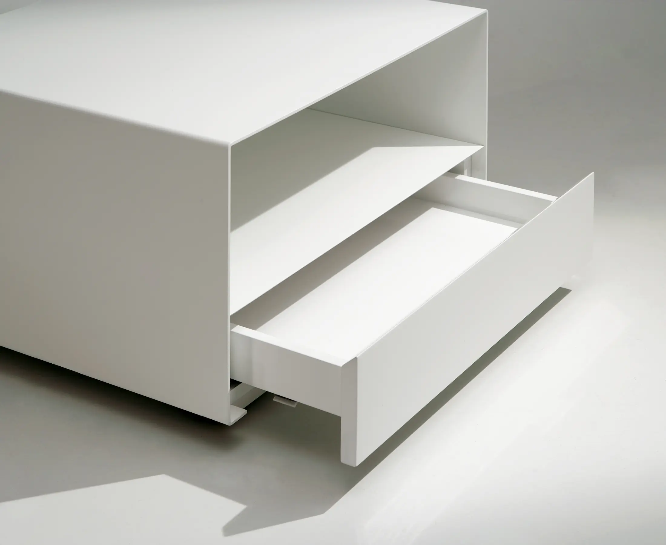 Kendo Mobiliario - Kobo Table set