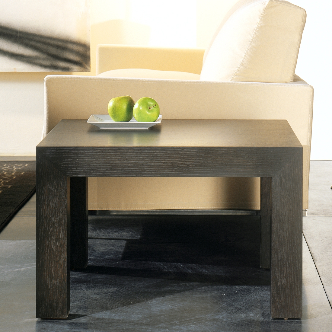 Mostra il prodotto Bass Occasional table del produttore Kendo Mobiliario