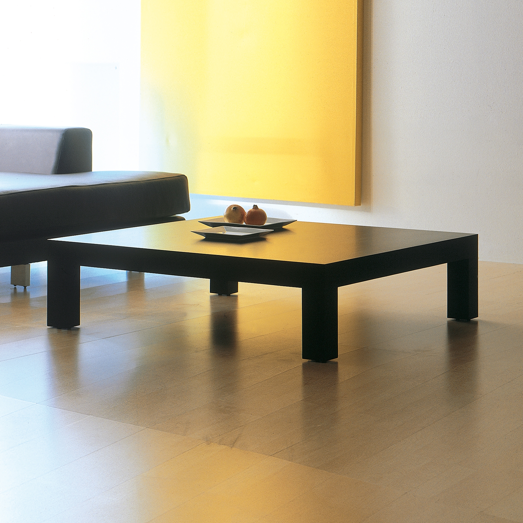 Mostra il prodotto Bass Coffee table del produttore Kendo Mobiliario