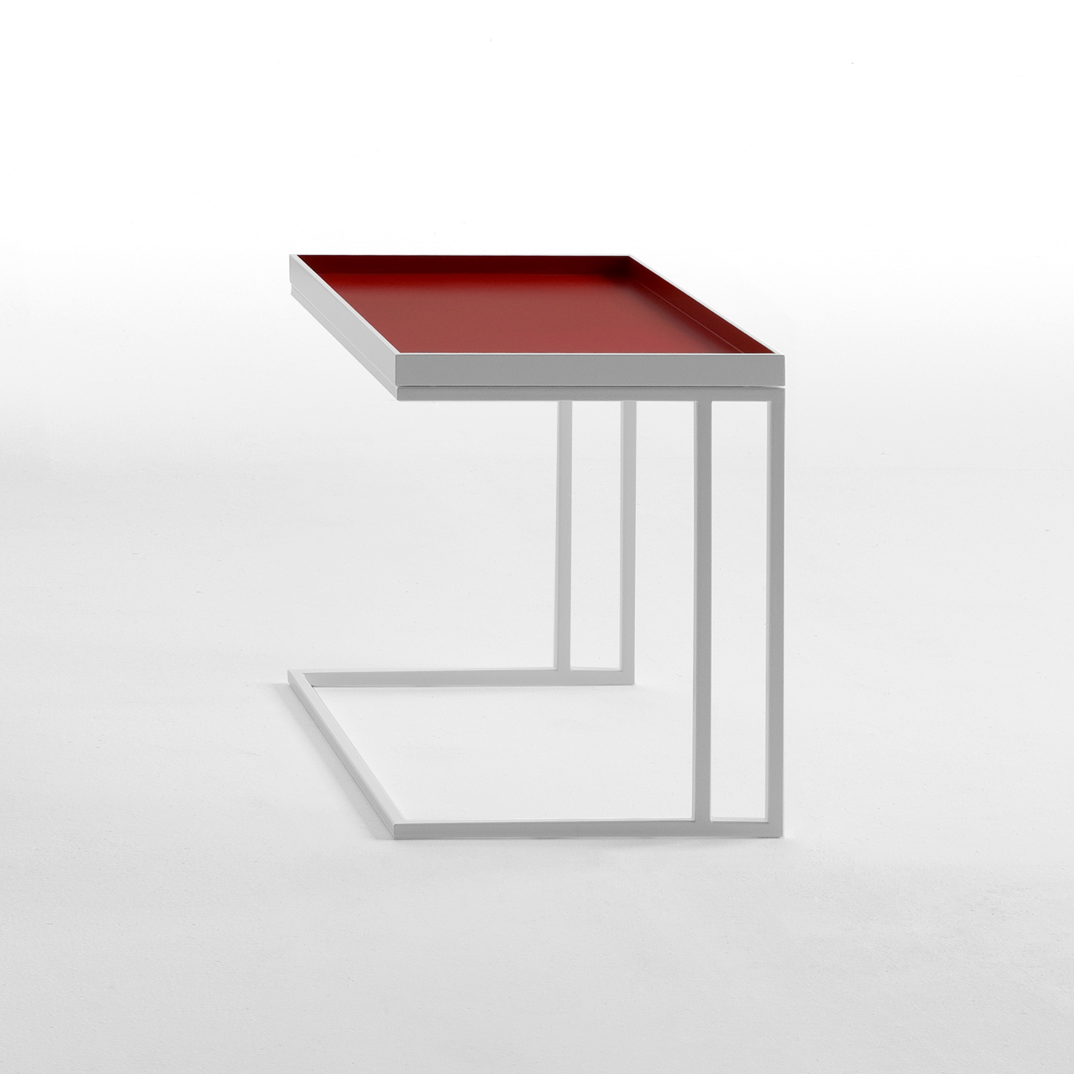 Produkt Tray -64 des Herstellers Kendo Mobiliario anzeigen
