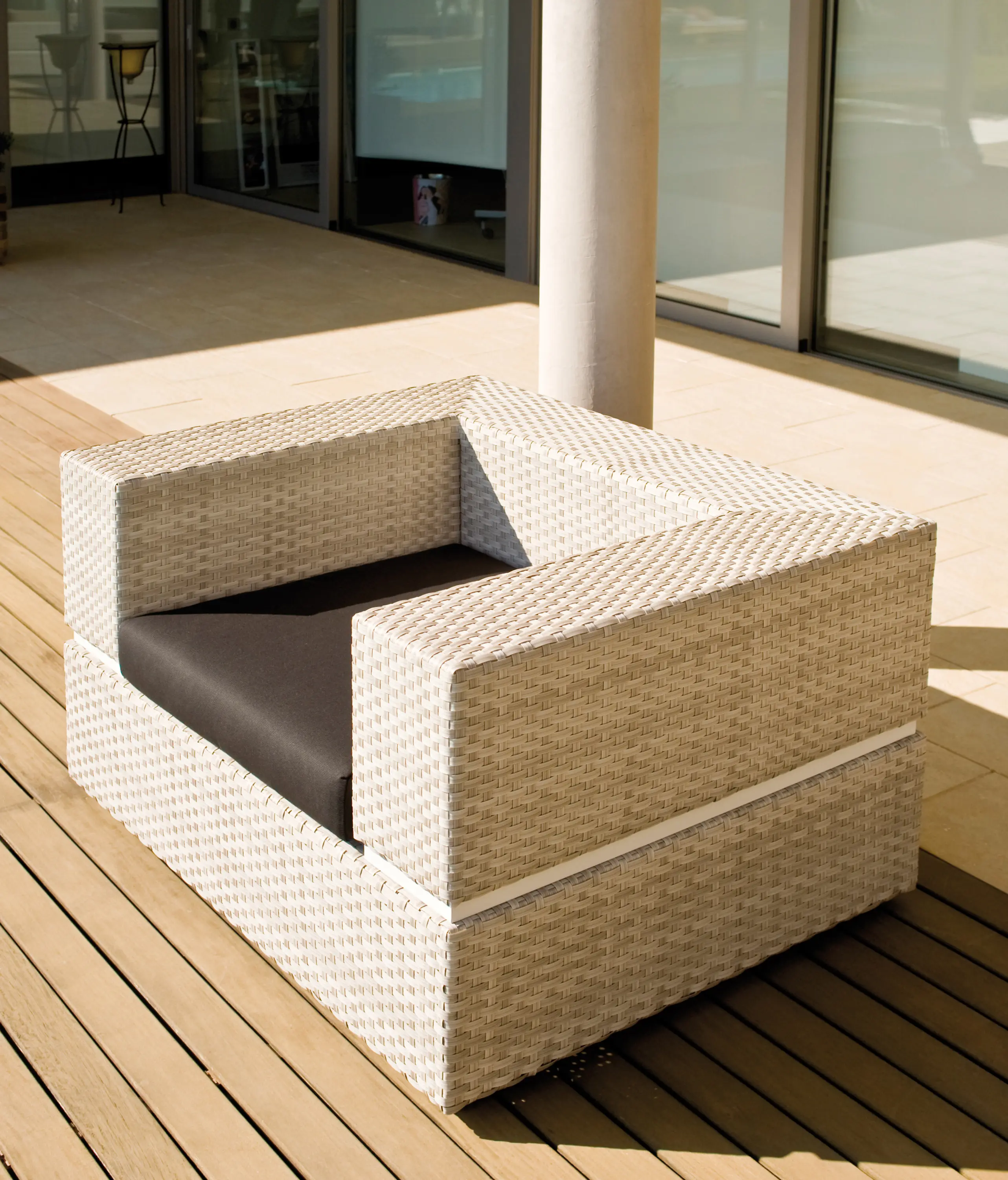 Calma - Cubic Sling Corner Module