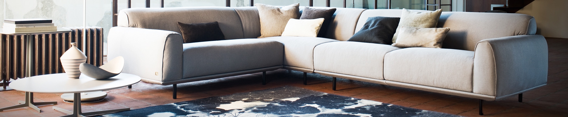 Discover the world of manufacturer Busnelli