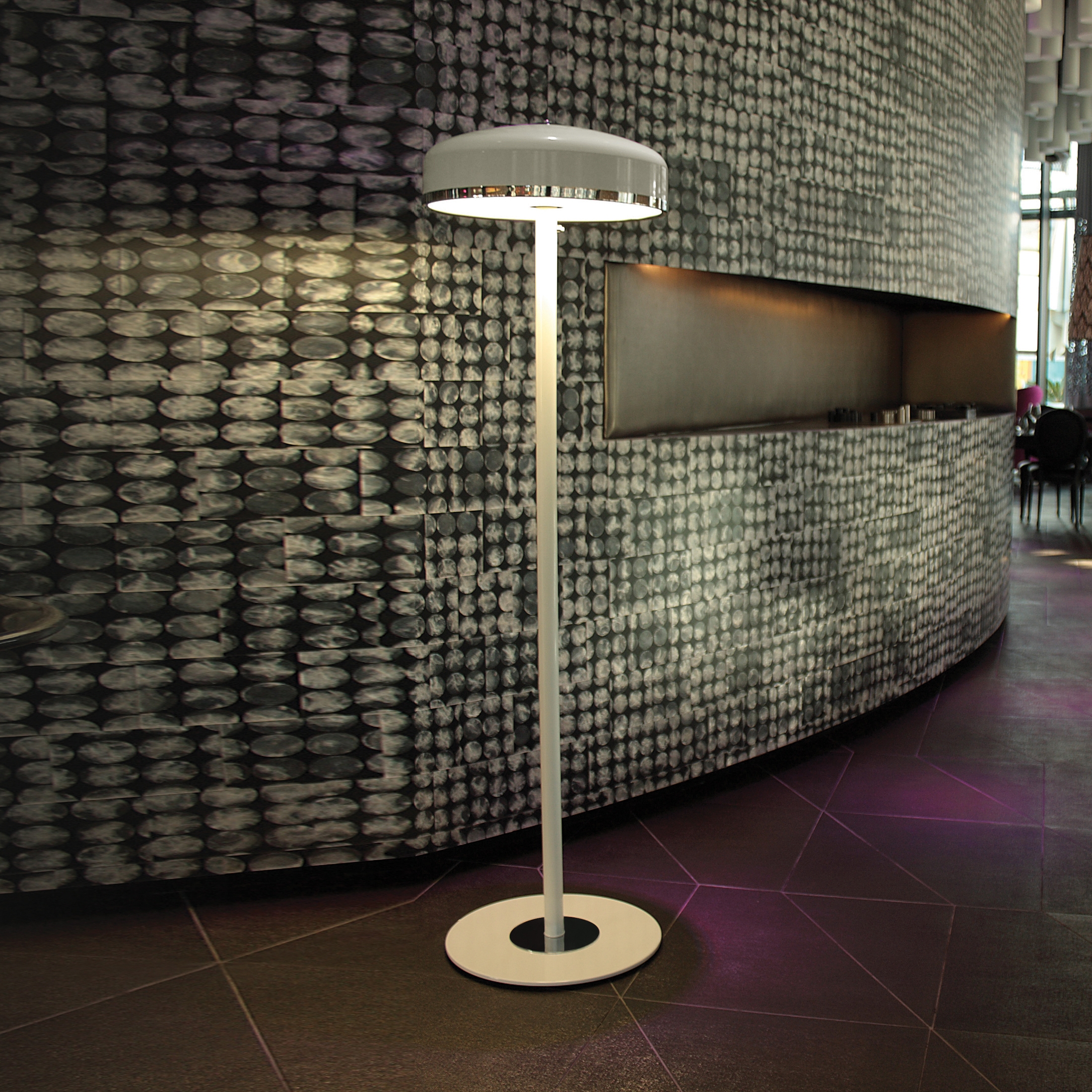 Display product Cooper F Floor lamp from manufacturer Luz Difusión