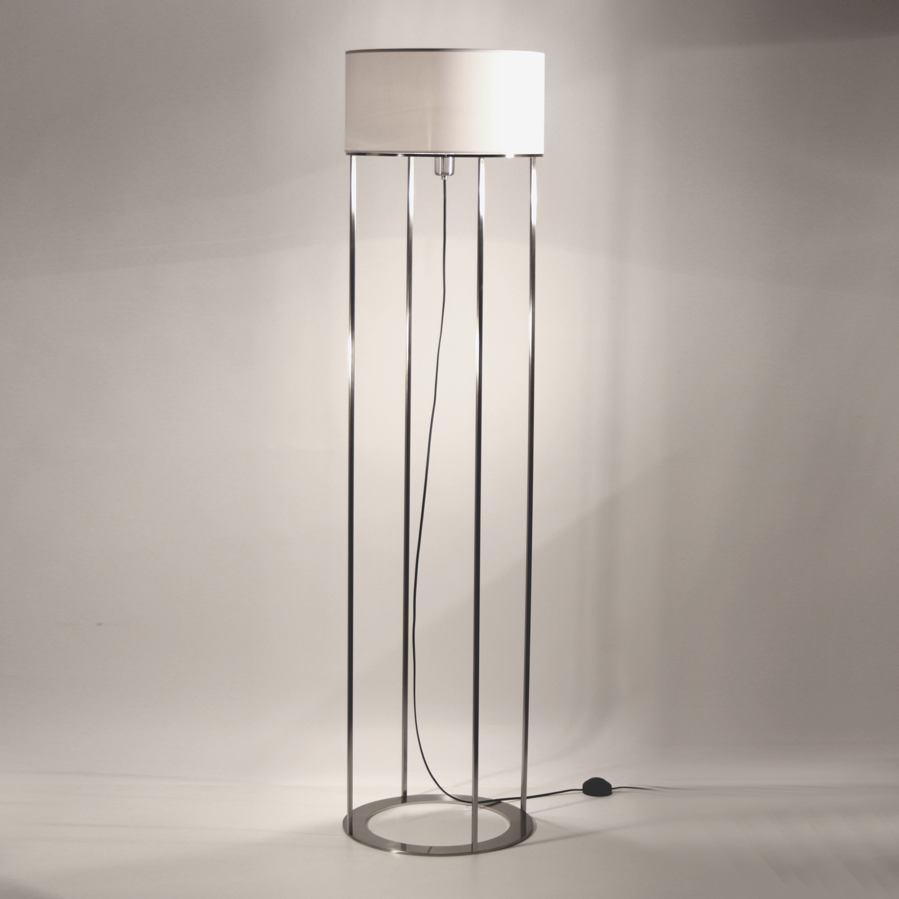 2098 F40 Floor lamp