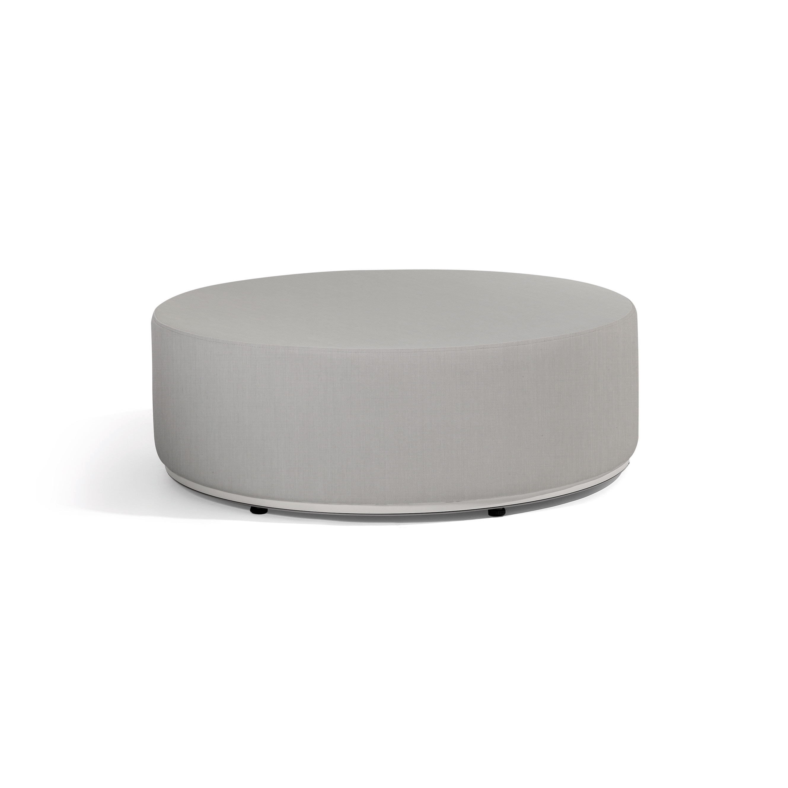 Mostra il prodotto Moon island louge table/footstool 104 del produttore Manutti