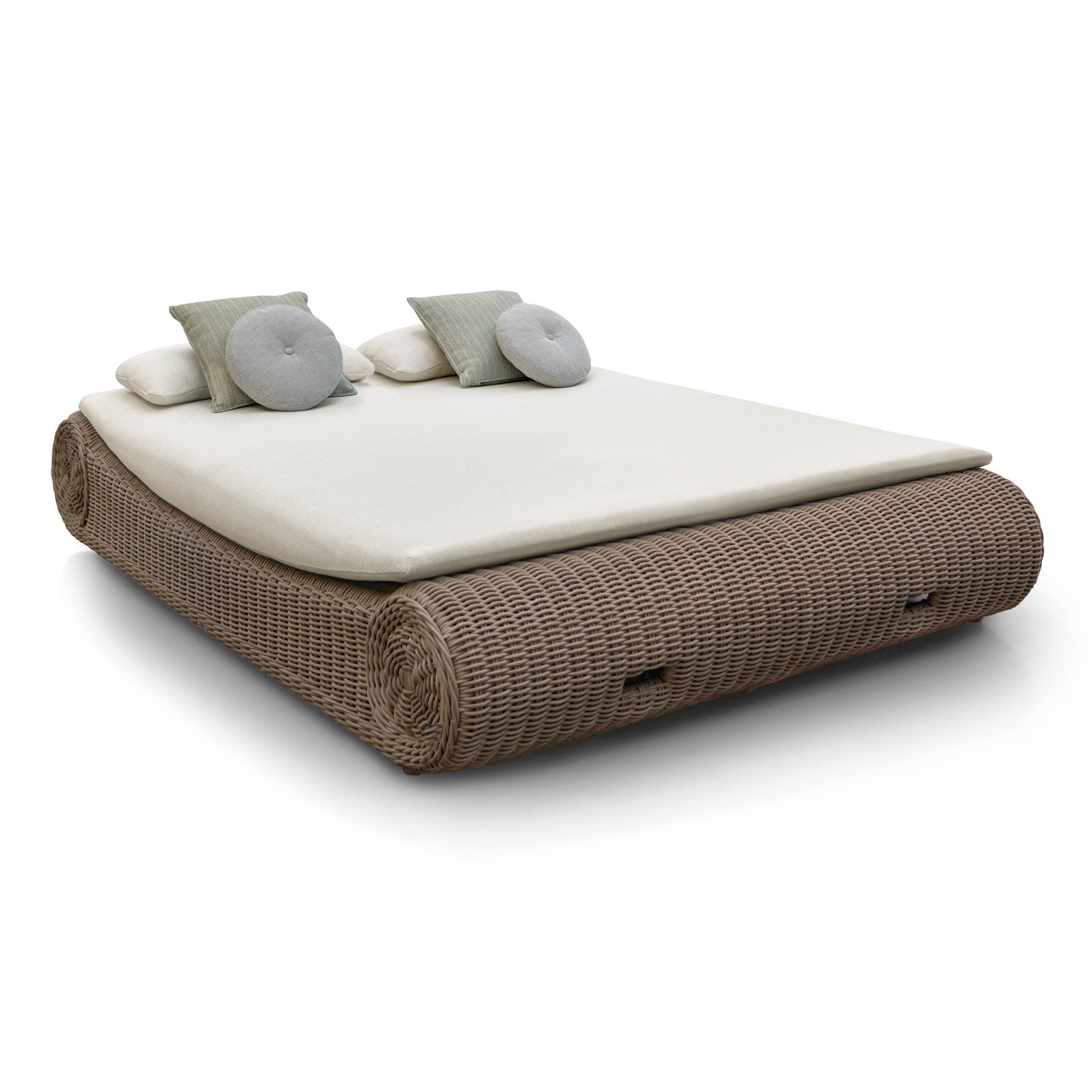 Display product River sunbed large from manufacturer Manutti