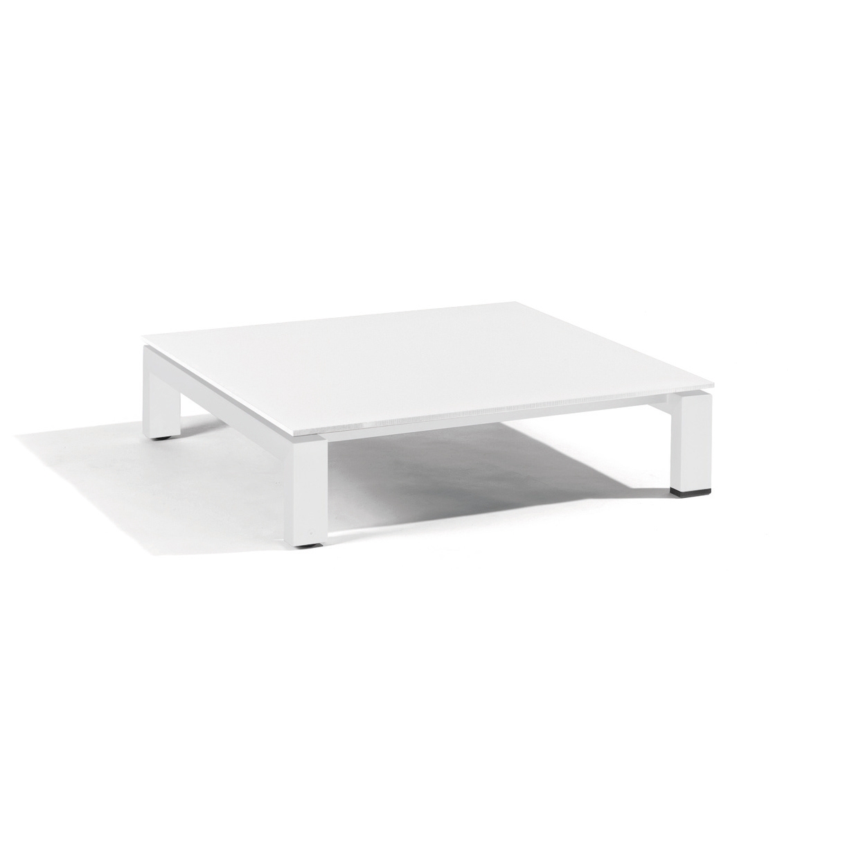 Afficher le produit Trento coffee table du fabricant Manutti