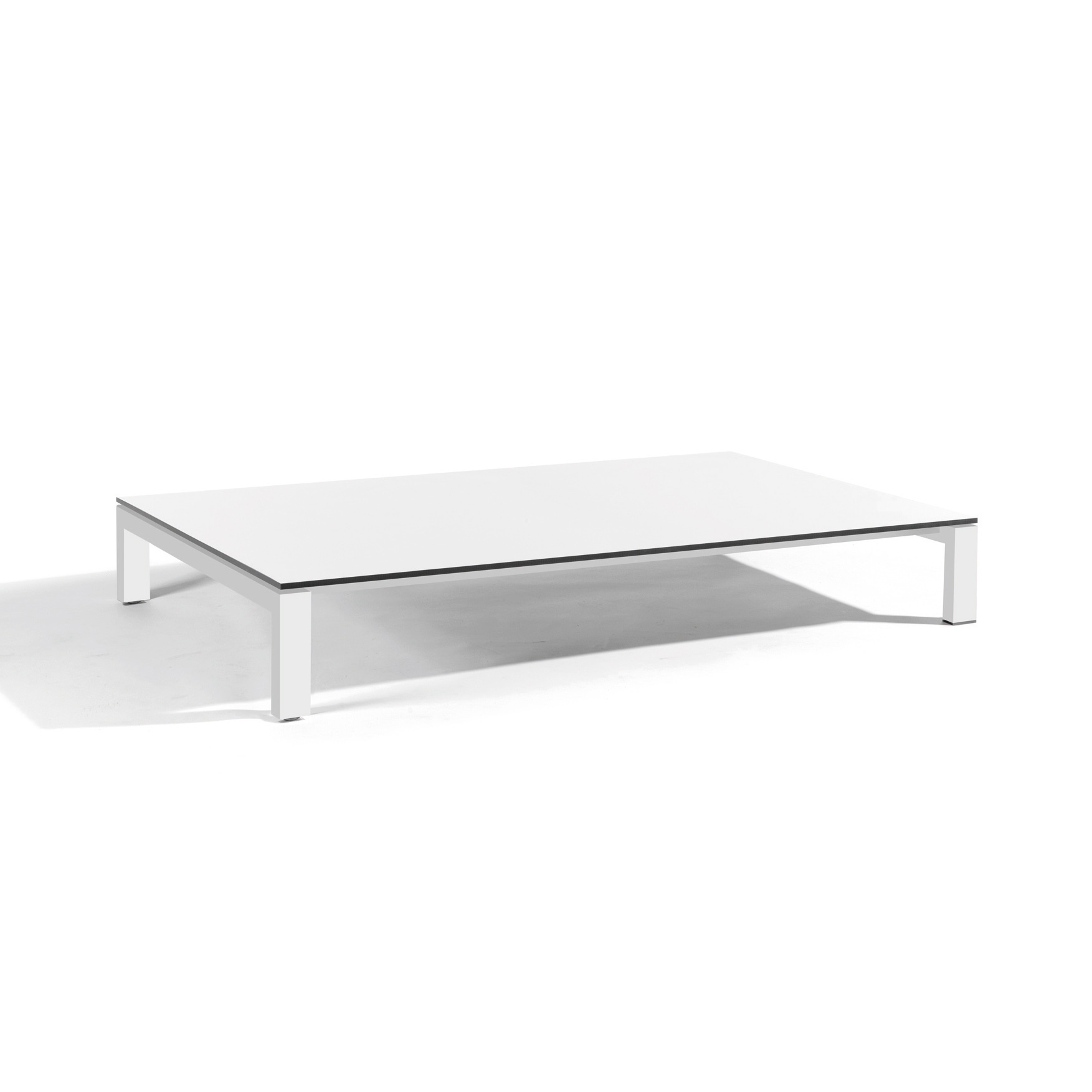Afficher le produit Trento coffee table du fabricant Manutti