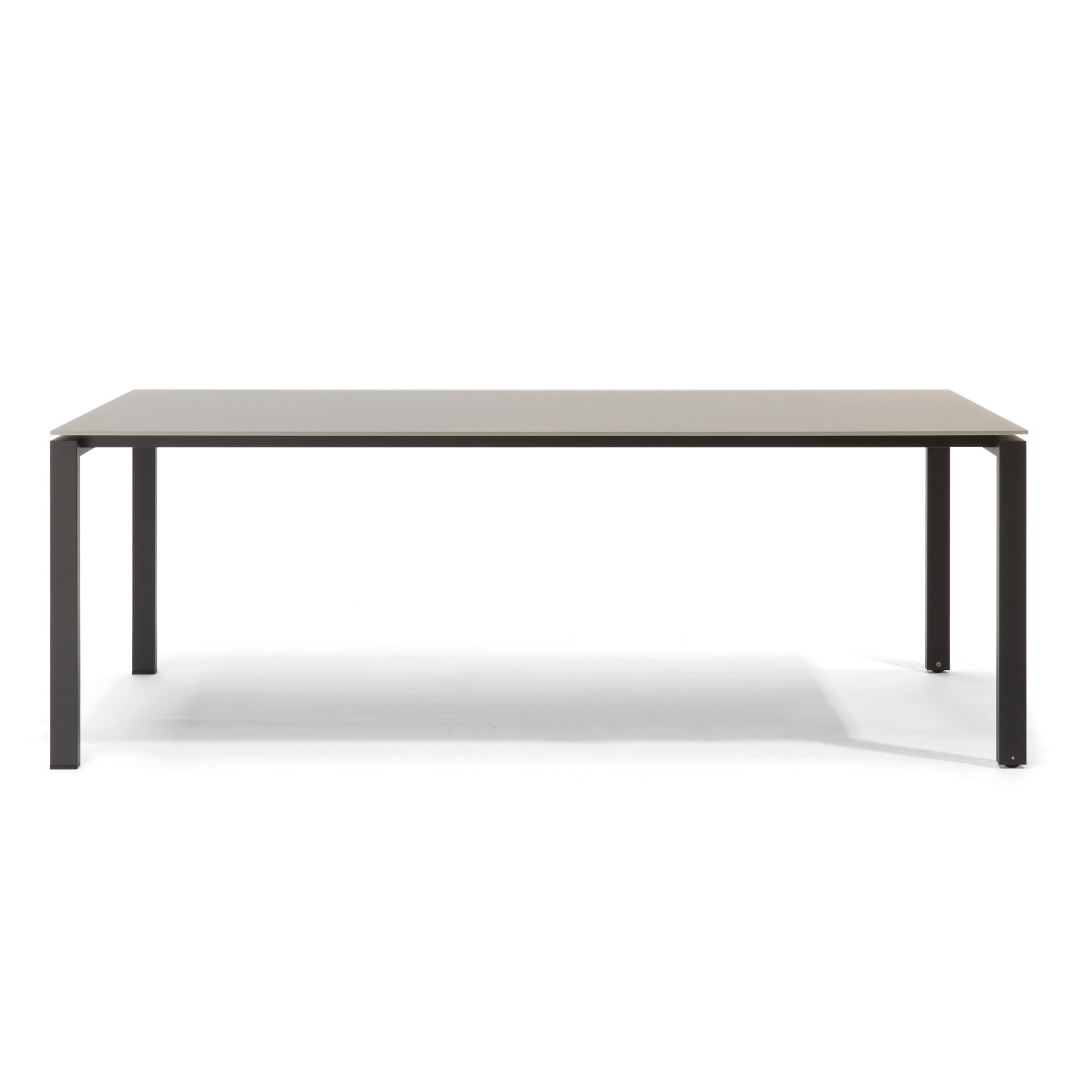 Afficher le produit Trento dining table du fabricant Manutti