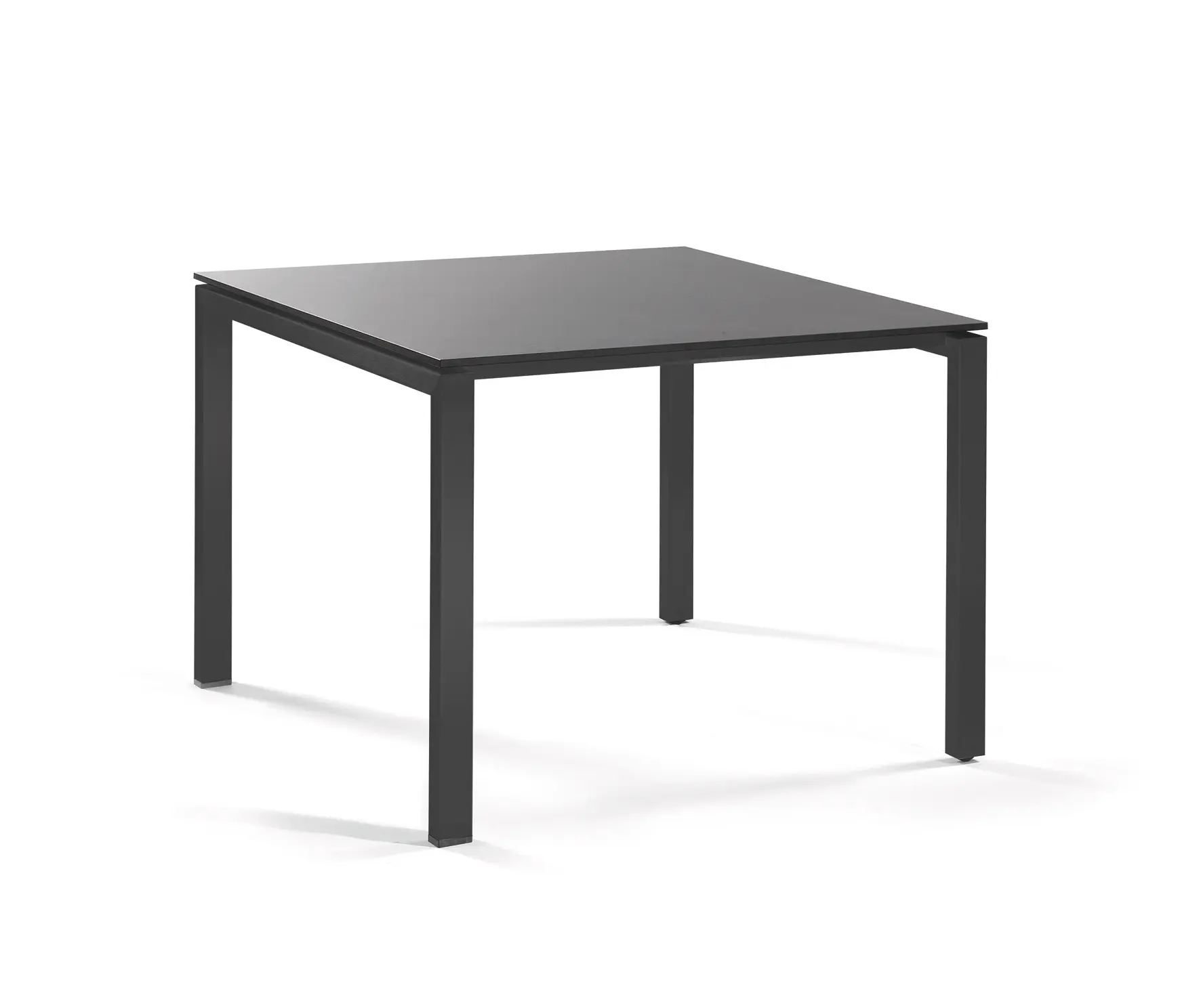 Manutti - Trento dining table