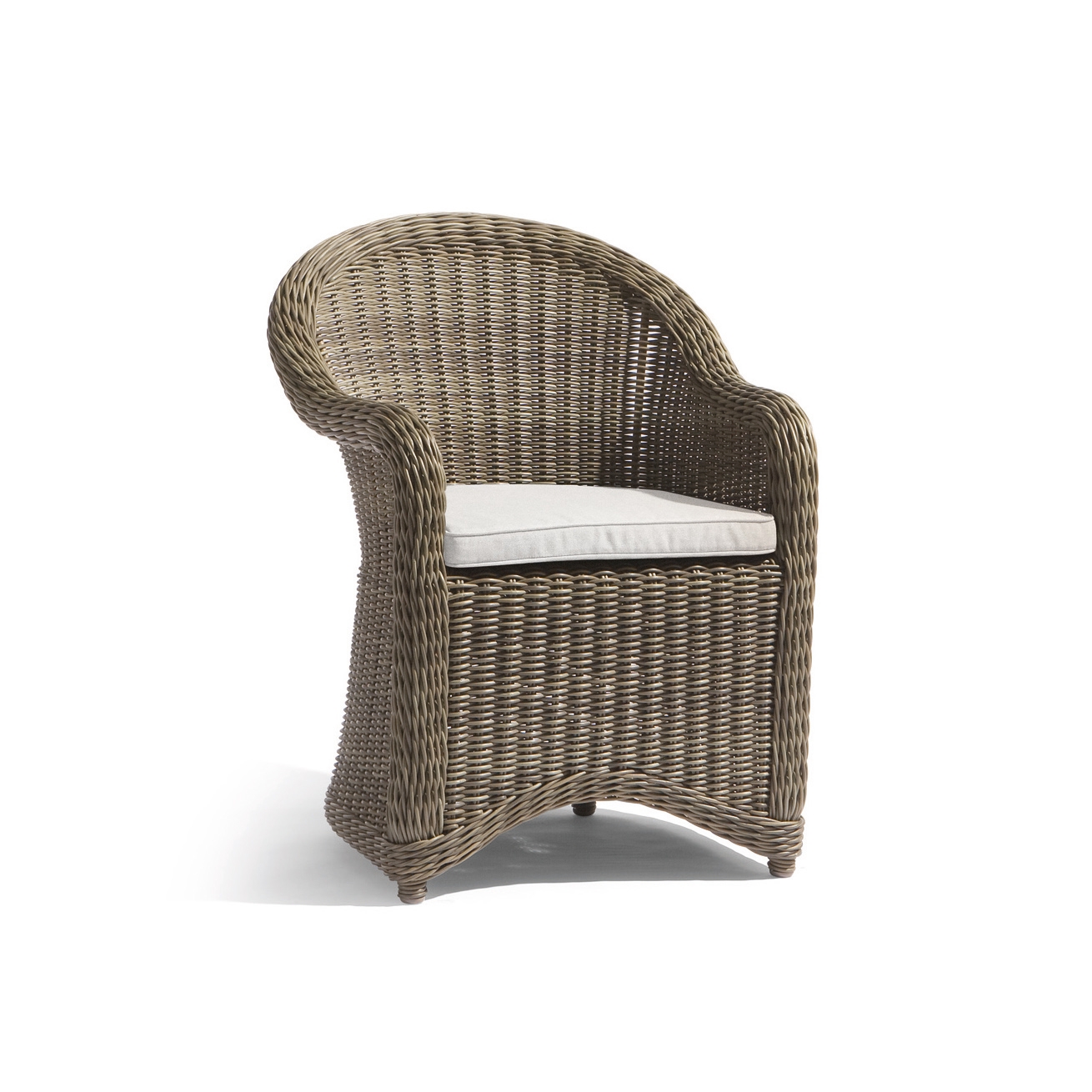 Display product River round chair from manufacturer Manutti